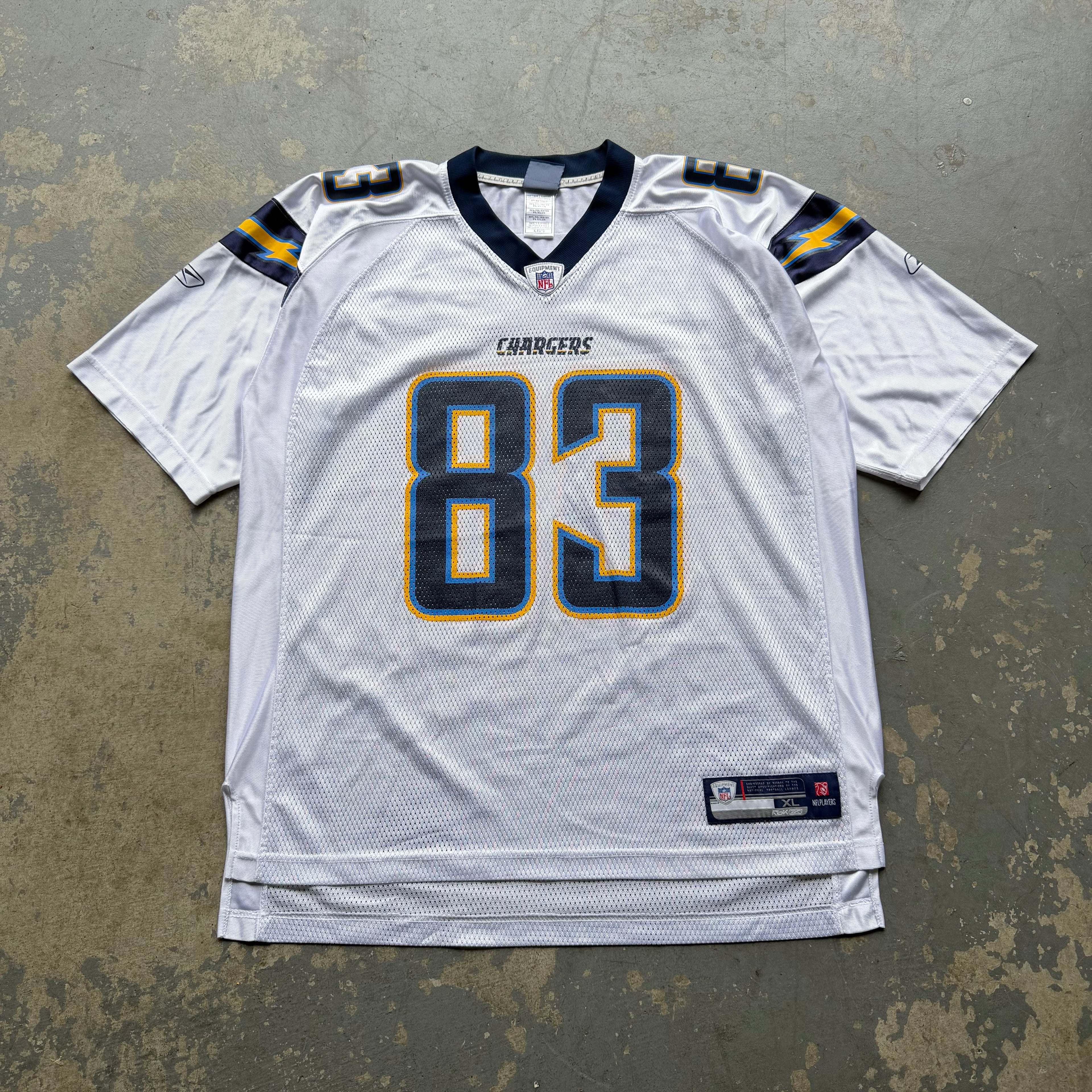 00’S REEBOK CHARGERS VINCENT JACKSON WHITE ROAD AWAY JERSEY (XL)