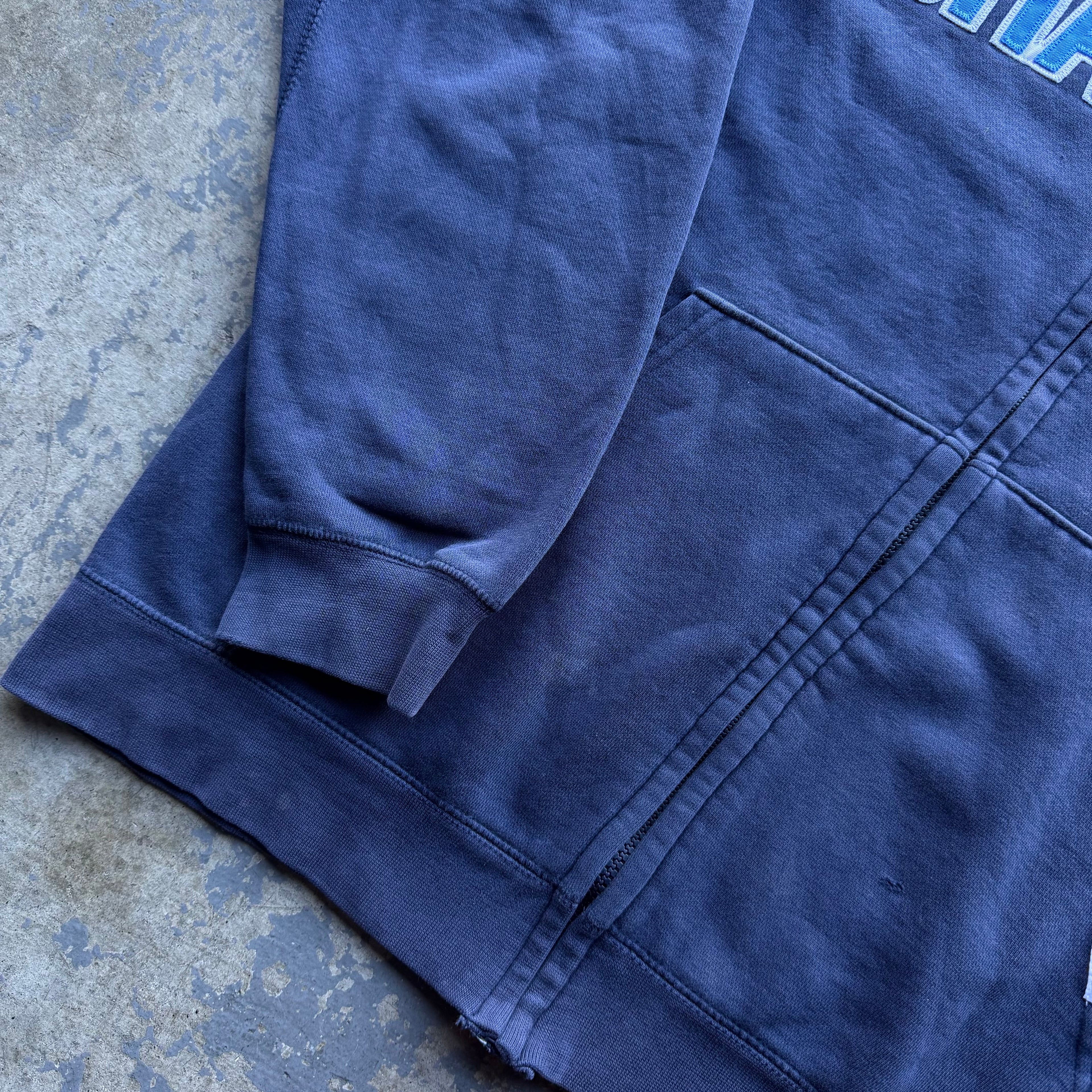 CHARGERS NFL ZIP UP HOODIE (L)