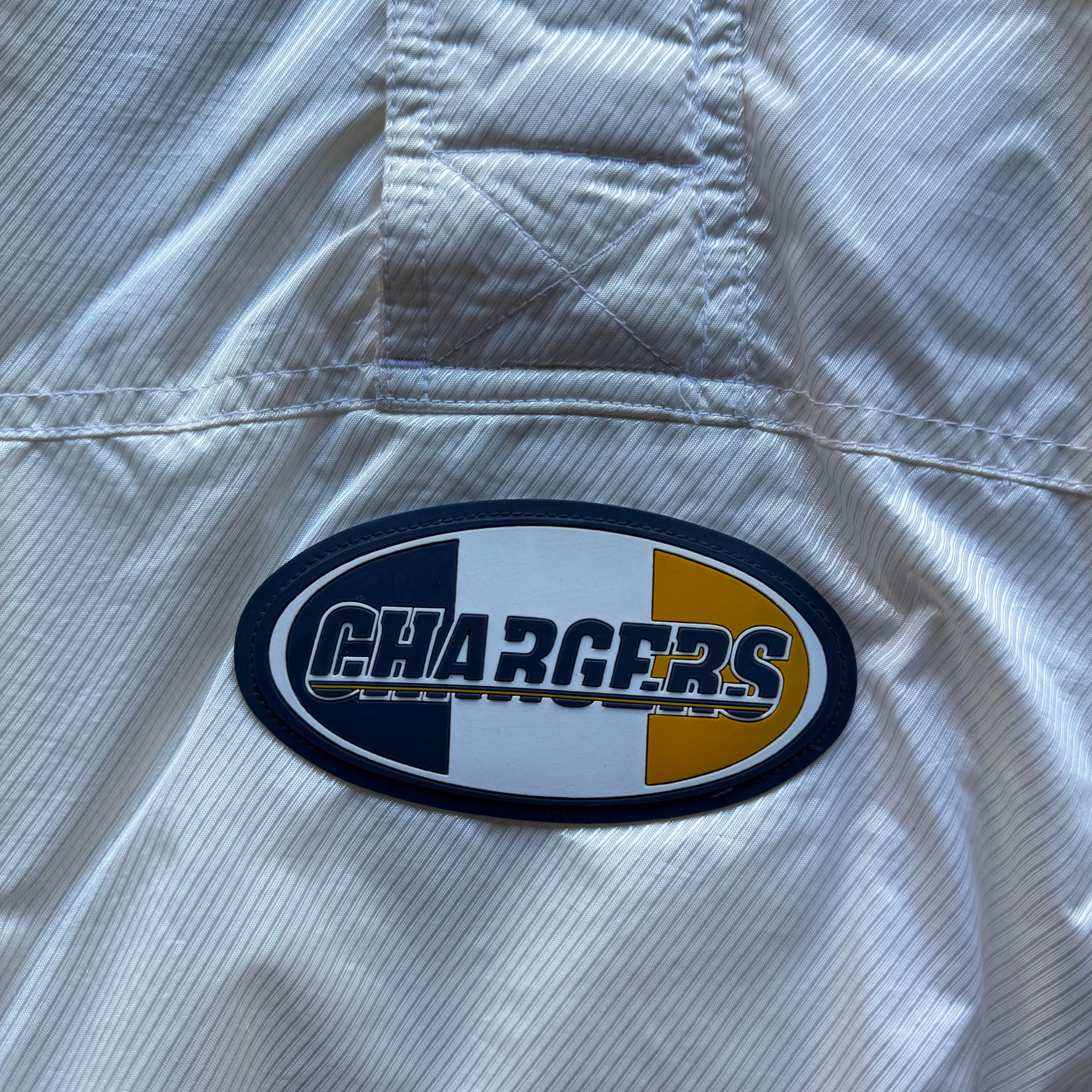 90’S CHARGERS STARTER PRO LINE WHITE PULLOVER PUFFER JACKET (L)