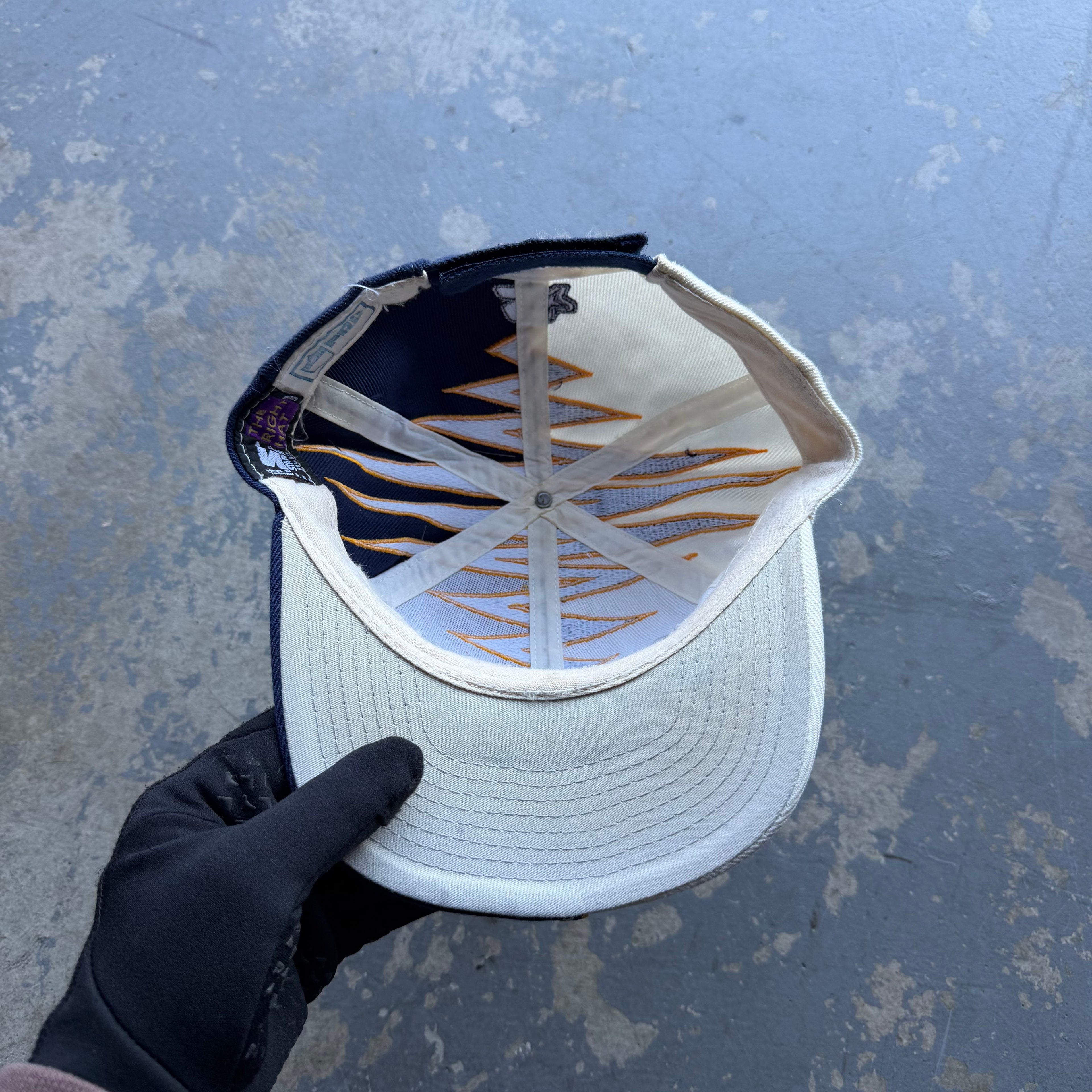 90'S STARTER CHARGERS SHOCKWAVE SPLIT HAT