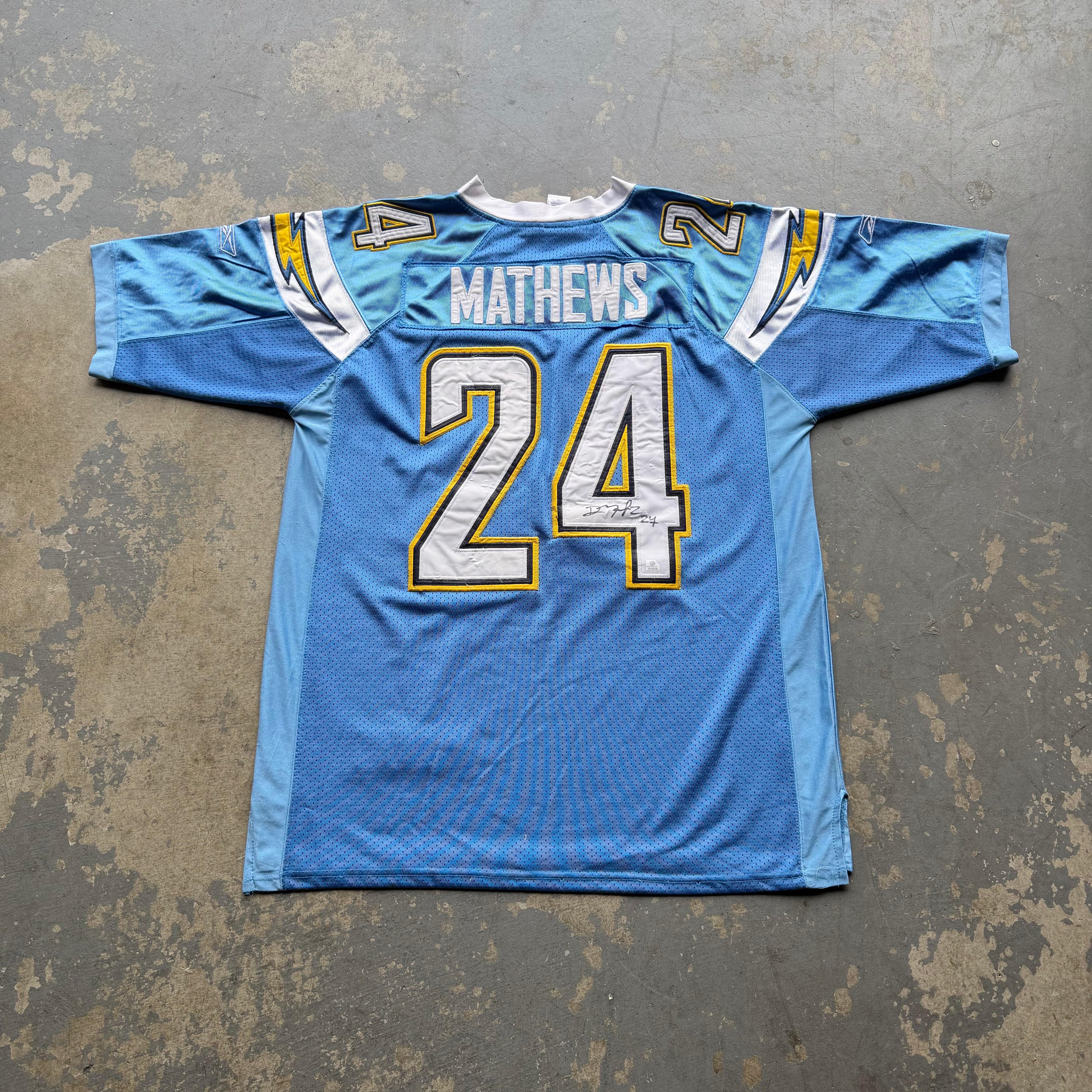 00’S REEBOK CHARGERS RYAN MATTHEWS POWDER BLUE JERSEY (52) XL *AUTOGRAPHED*