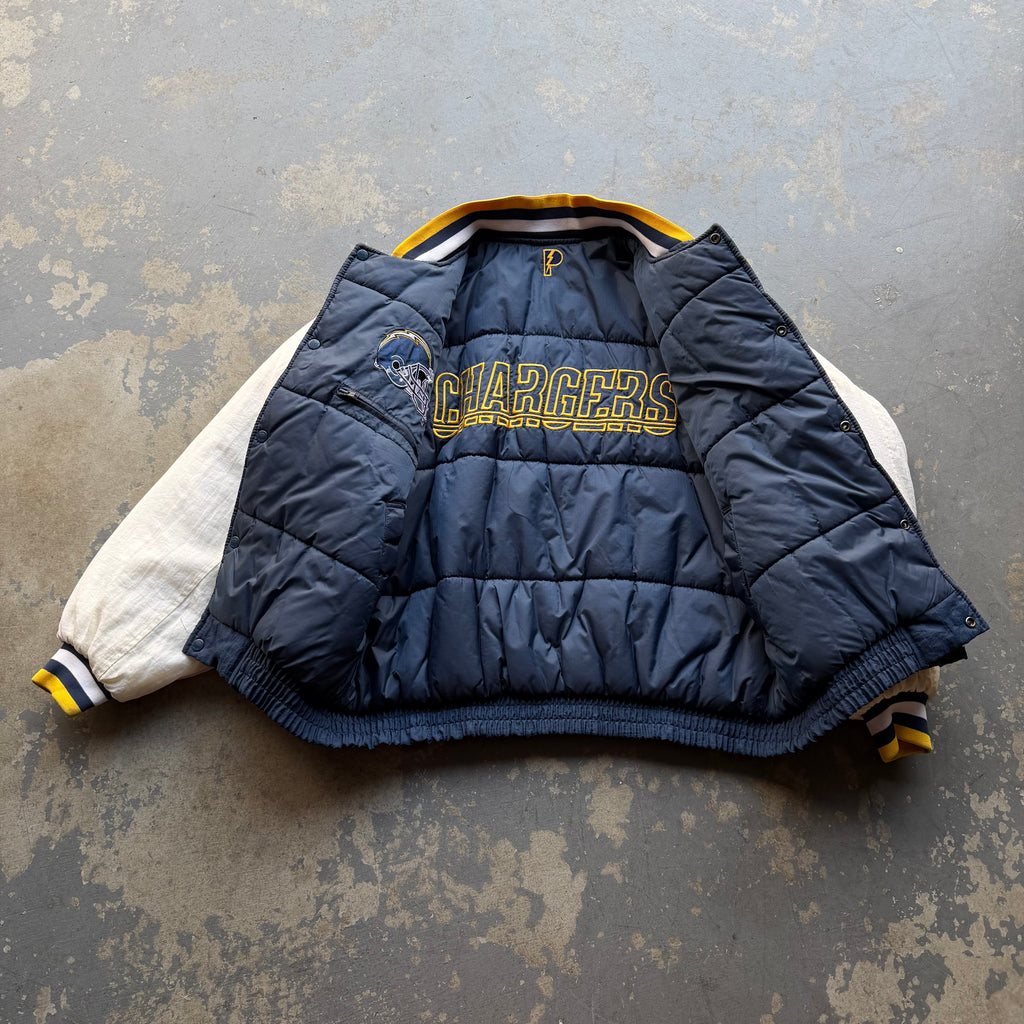 90’S CHARGERS REVERSIBLE PRO PLAYER PUFFER JACKET (XL)