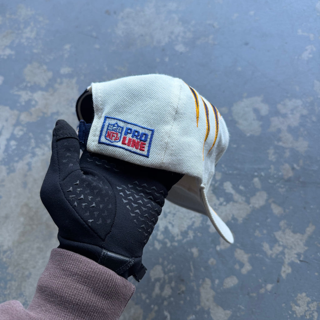 90'S STARTER CHARGERS SHOCKWAVE SPLIT HAT
