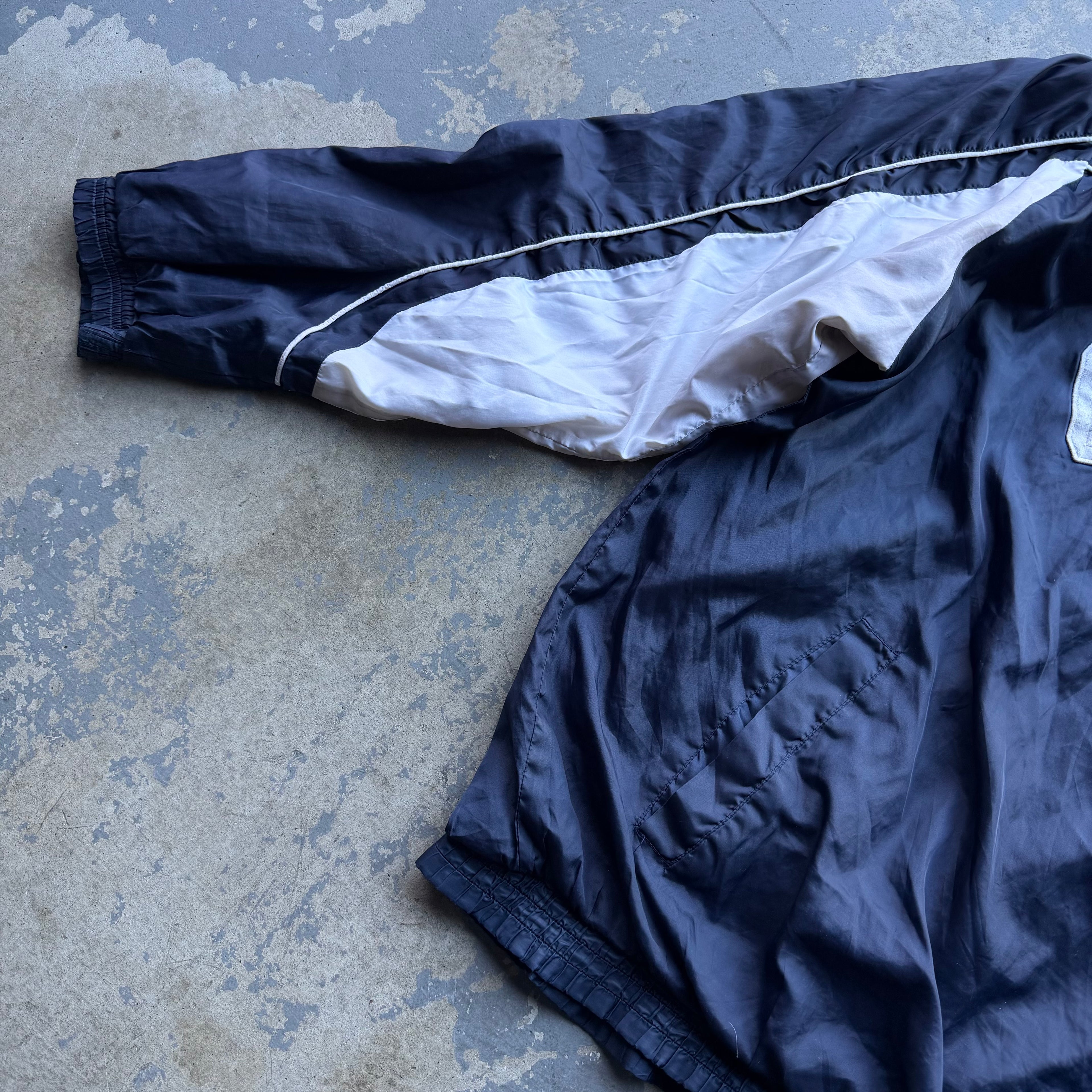NFL CHARGERS WINDBREAKER PULLOVER (XL)