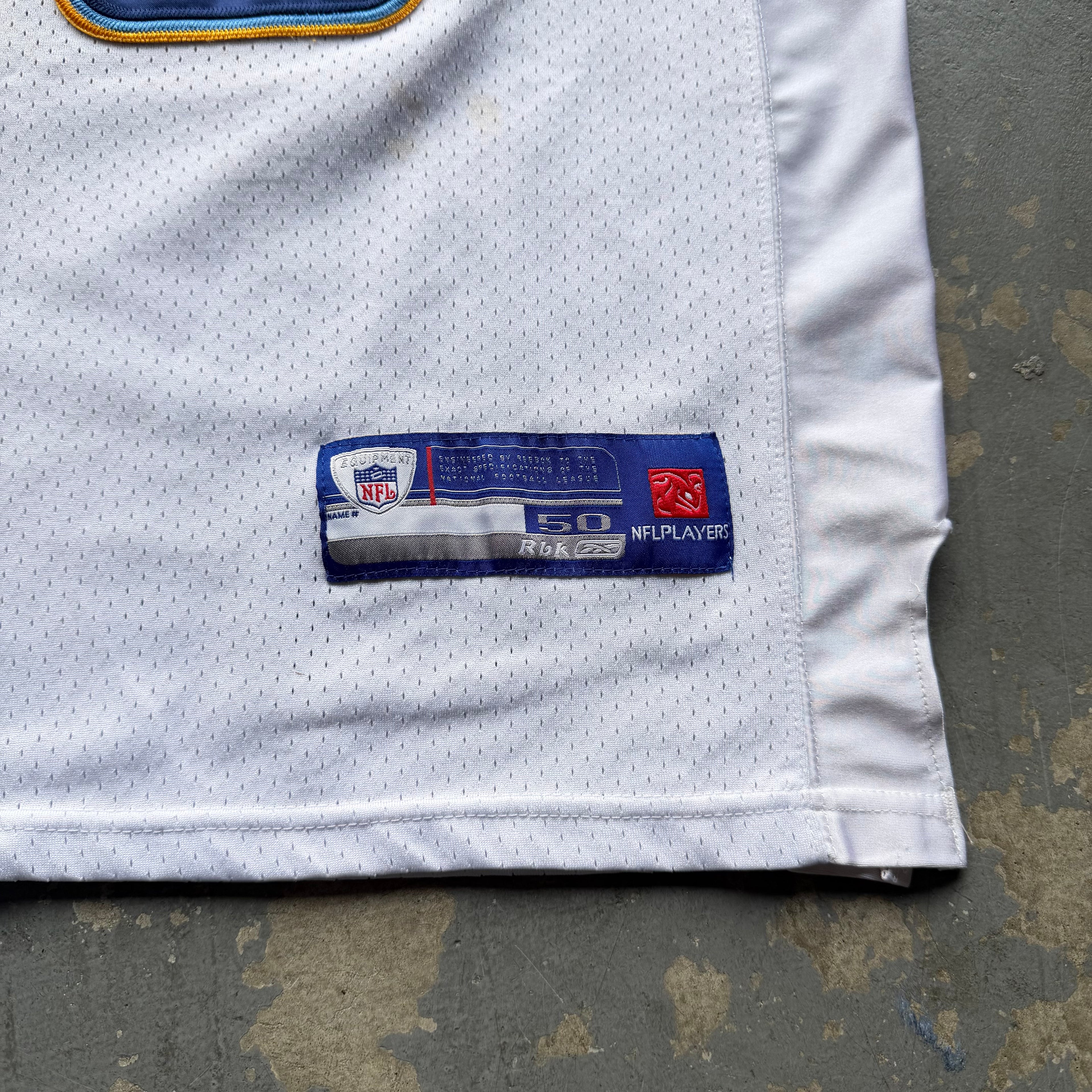 00’S REEBOK CHARGERS SHAWN MERRIMAN WHITE ROAD AWAY JERSEY (50) XL 25x31