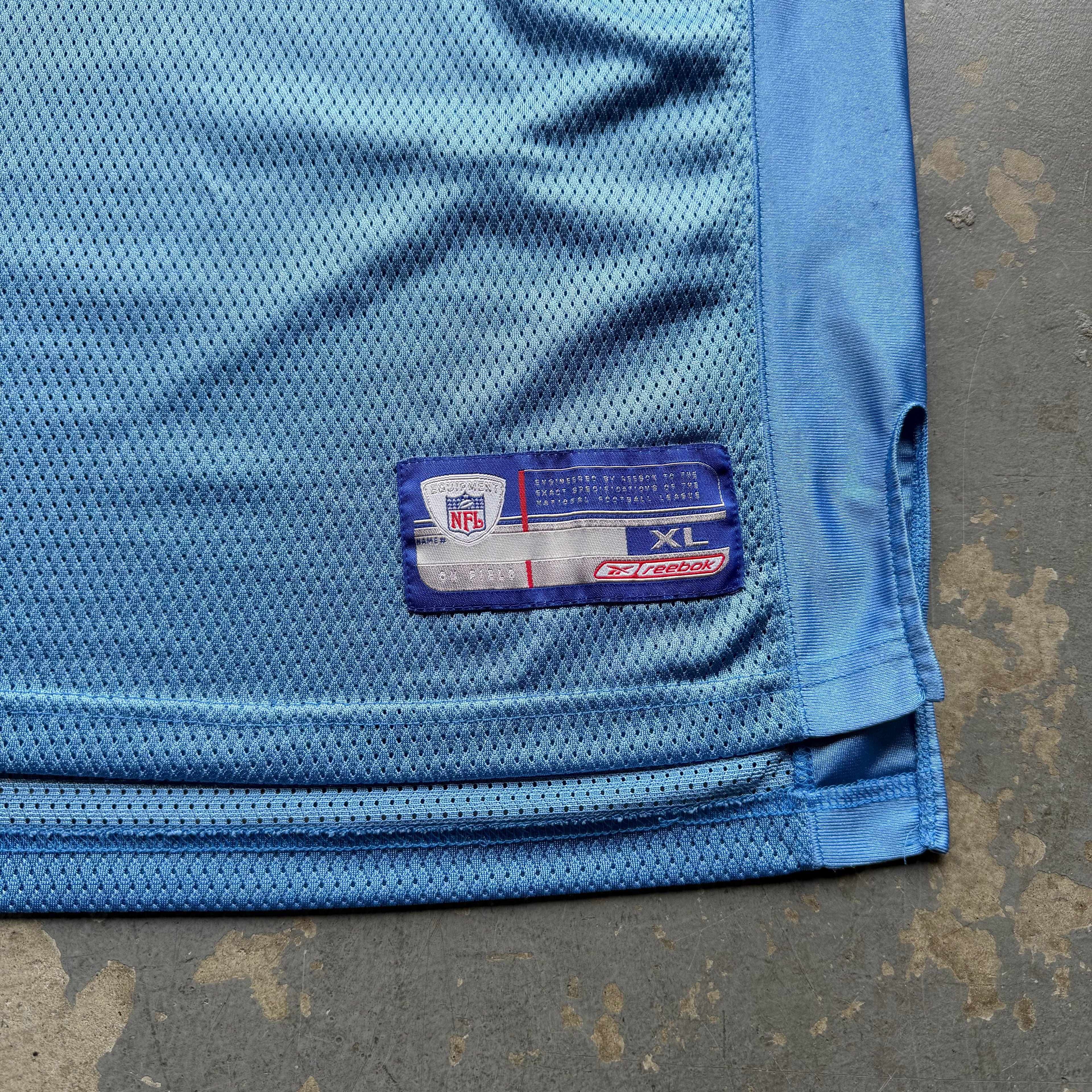 00’S REEBOK CHARGERS LADANIAN TOMLINSON POWDER BLUE JERSEY (XL)