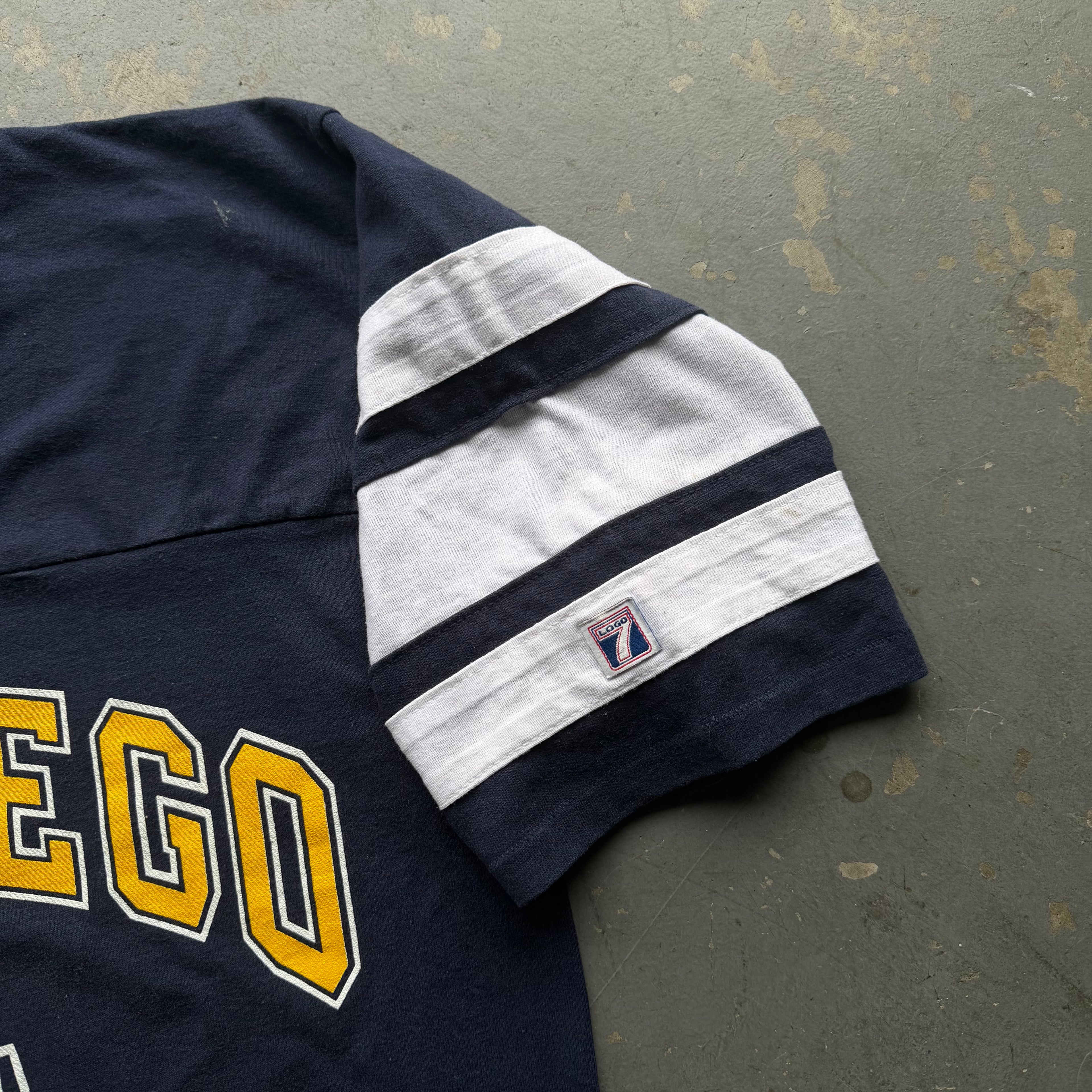 1993 LOGO 7 SAN DIEGO CHARGERS TEE (L)