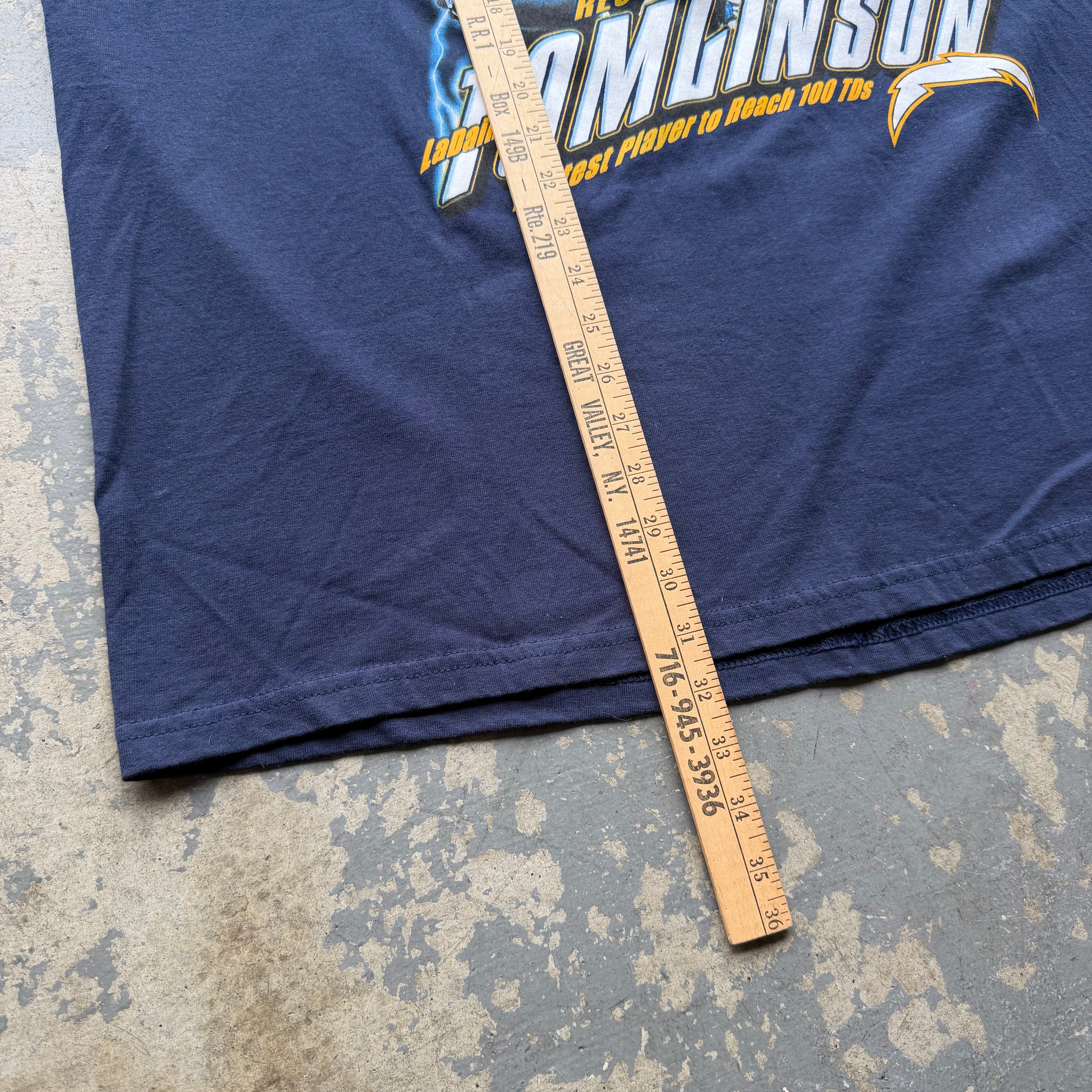 00'S CHARGERS LT BOLT TO 100 T-SHIRT (XL)
