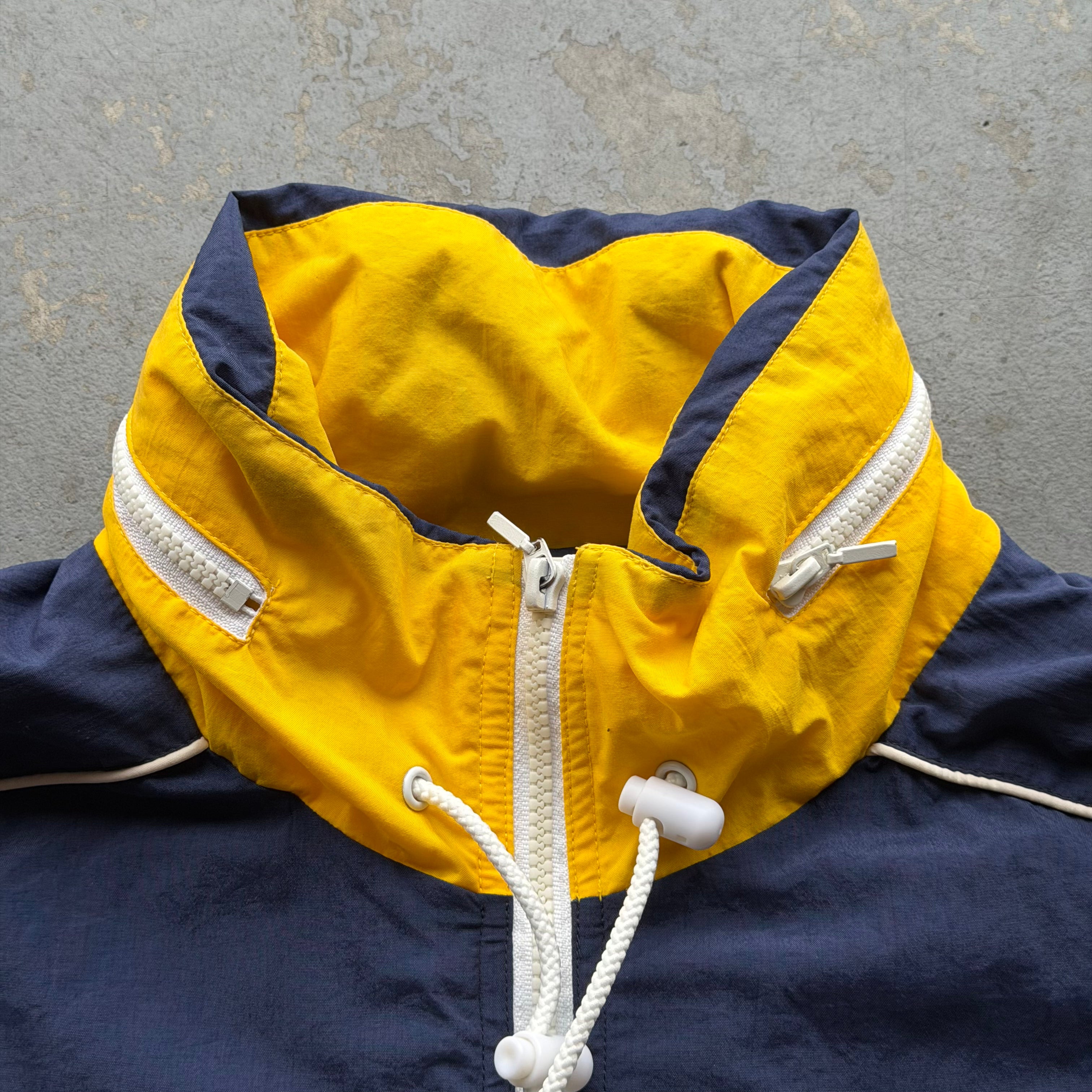 90'S CHARGERS LOGO ATHLETIC NYLON HELMET JACKET (L)