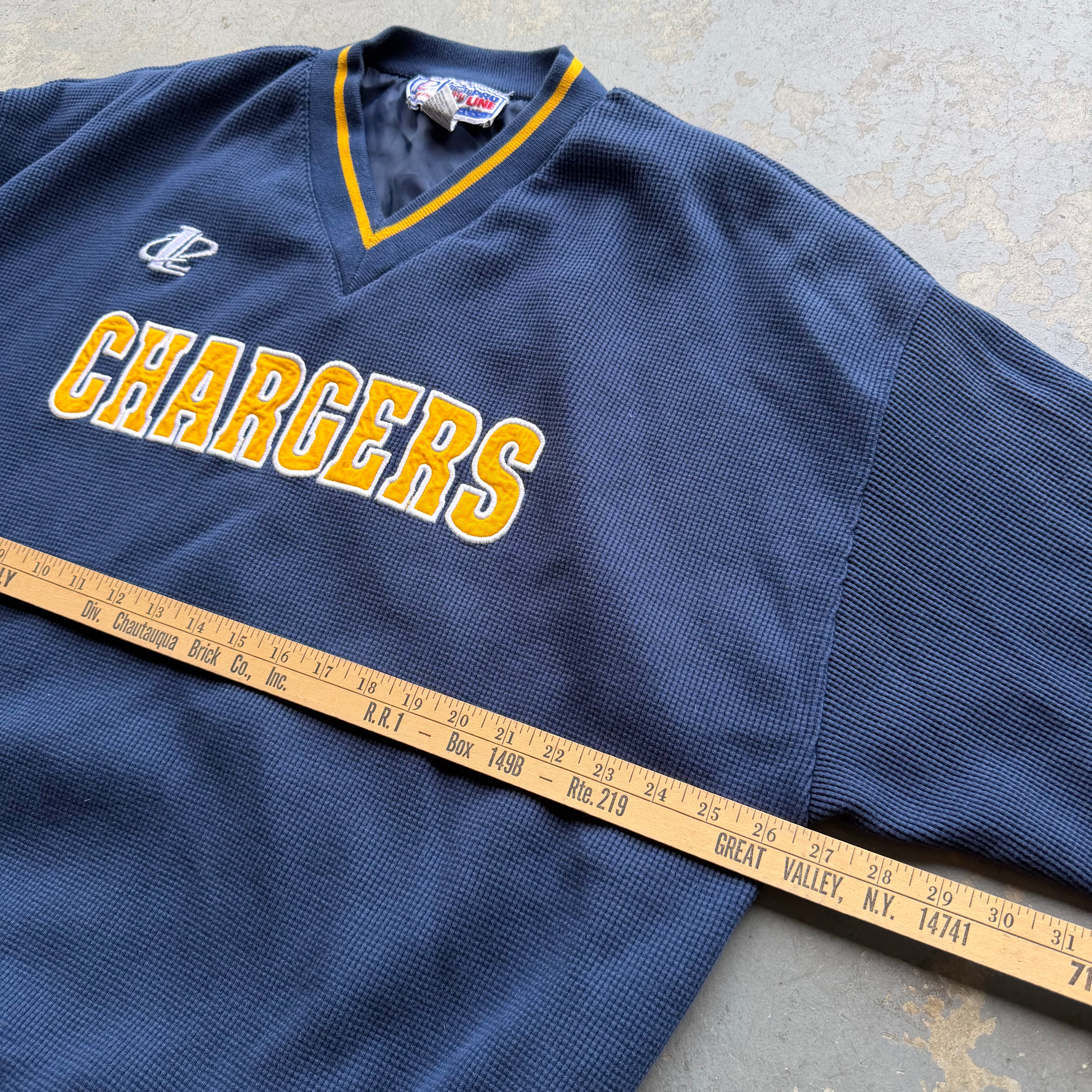 90'S CHARGERS LOGO ATHLETIC WAFFLE KNIT NYLON CREWNECK (XL)