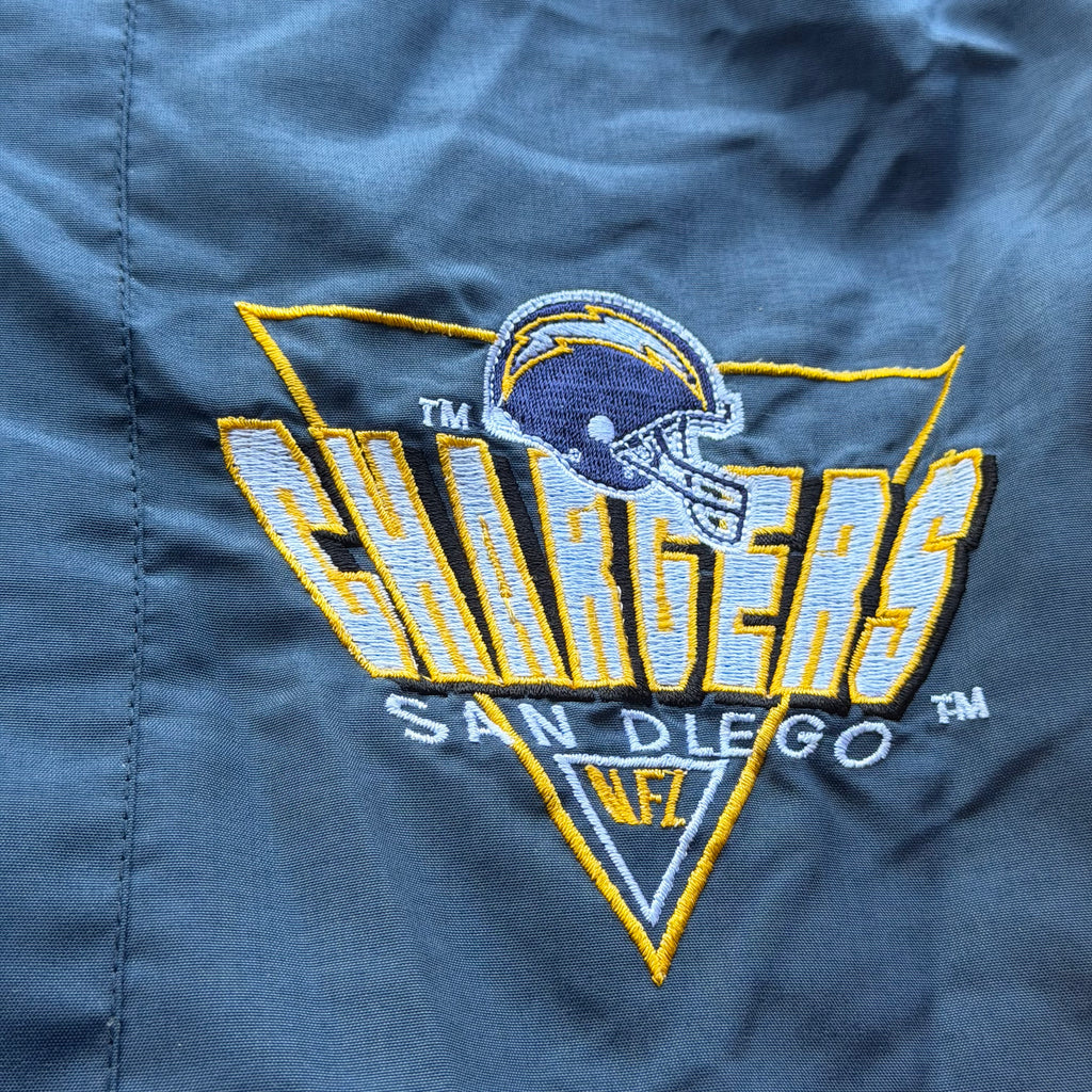 90'S CHARGERS LOGO 7 PUFFER JACKET (L)