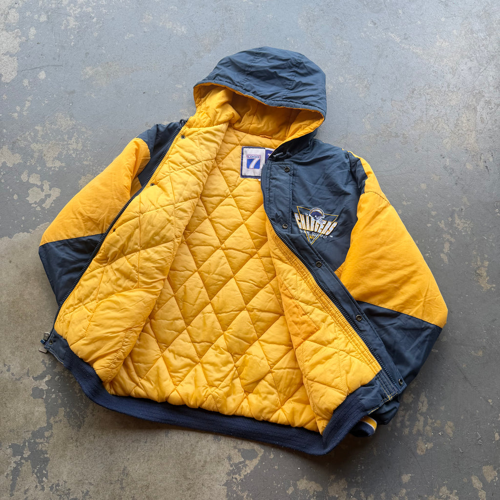 90'S CHARGERS LOGO 7 PUFFER JACKET (L)