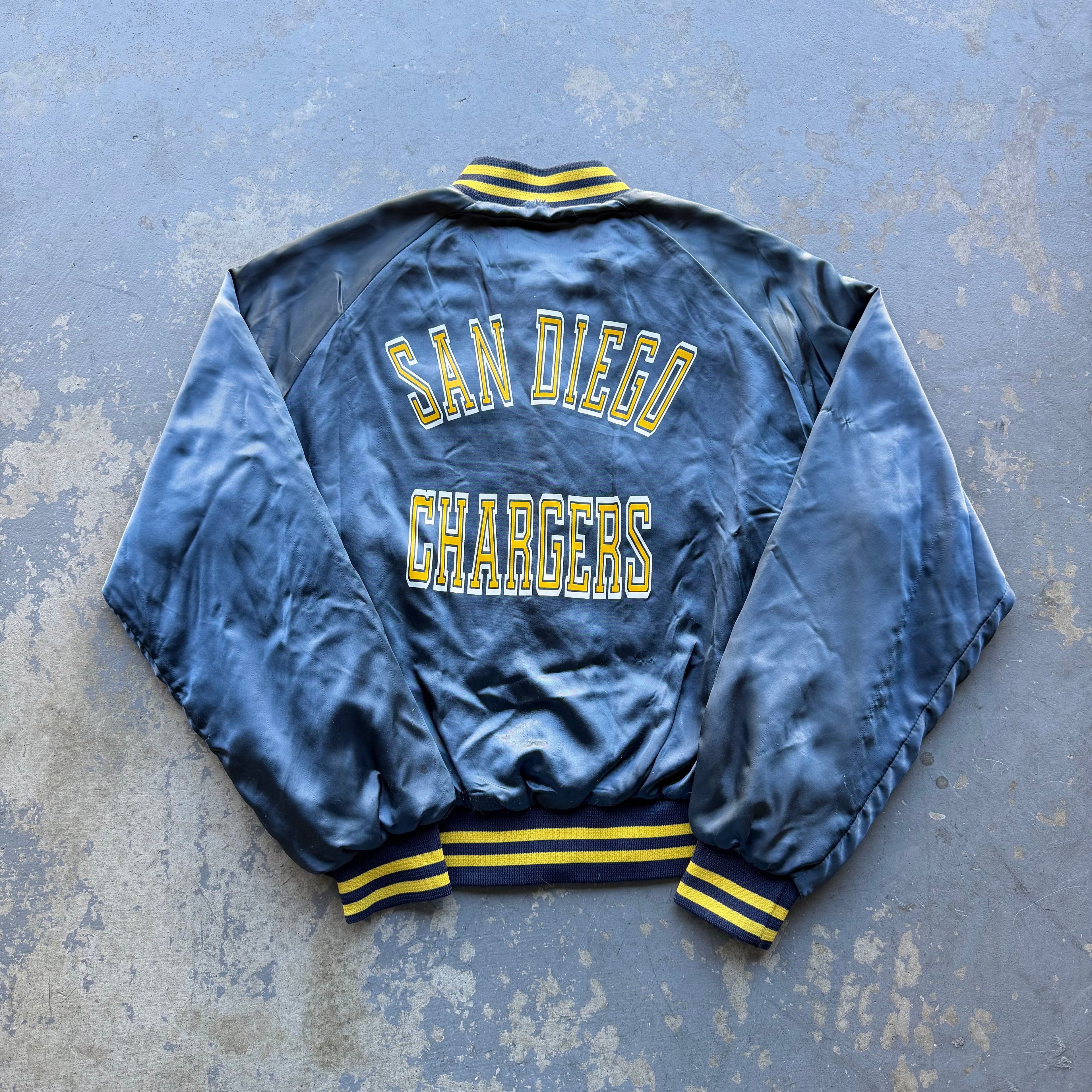 CHALKLINE SAN DIEGO CHARGERS SATIN JACKET (XL)