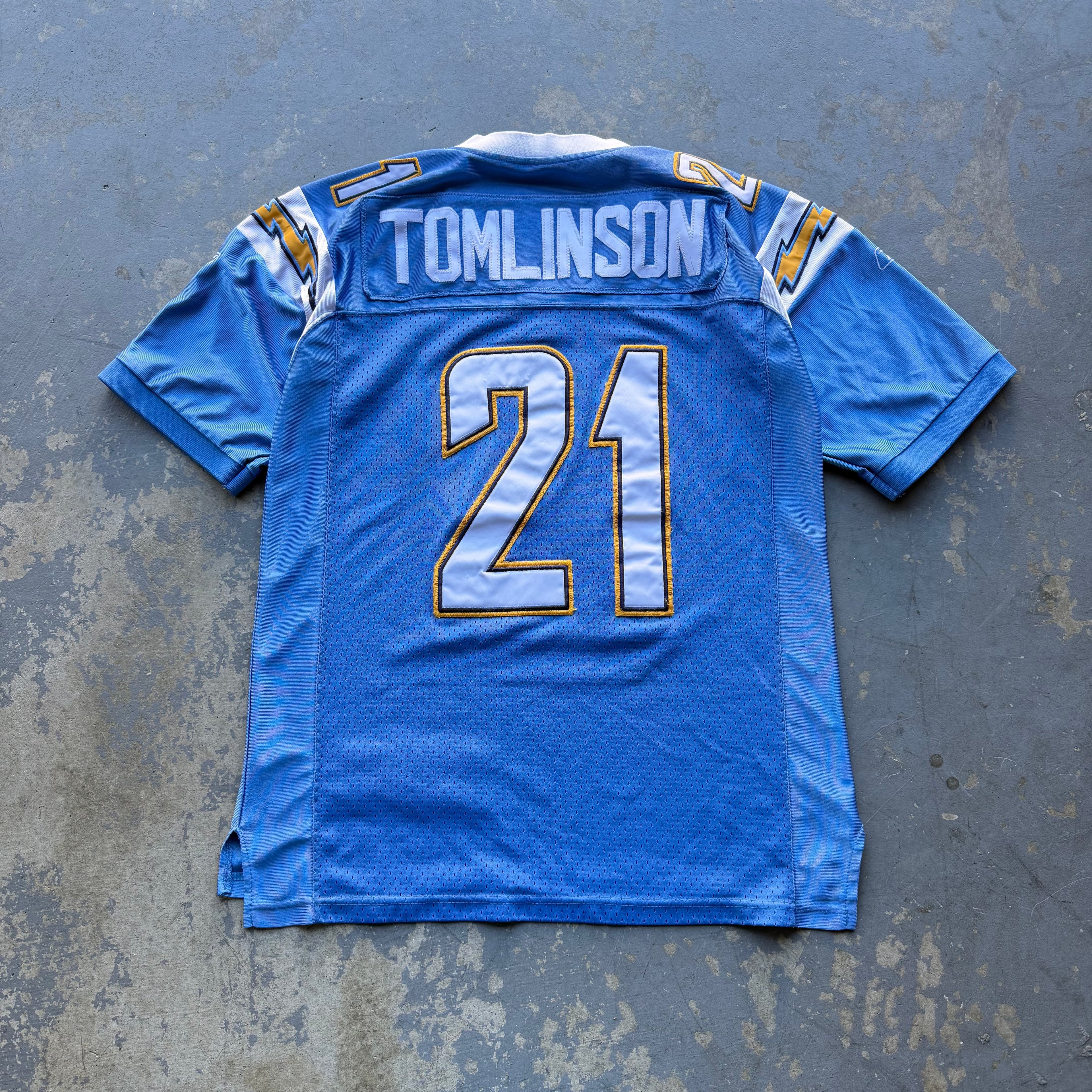 00’S LADANIAN TOMLINSON CHARGERS REEBOK POWDER BLUE JERSEY (48) L