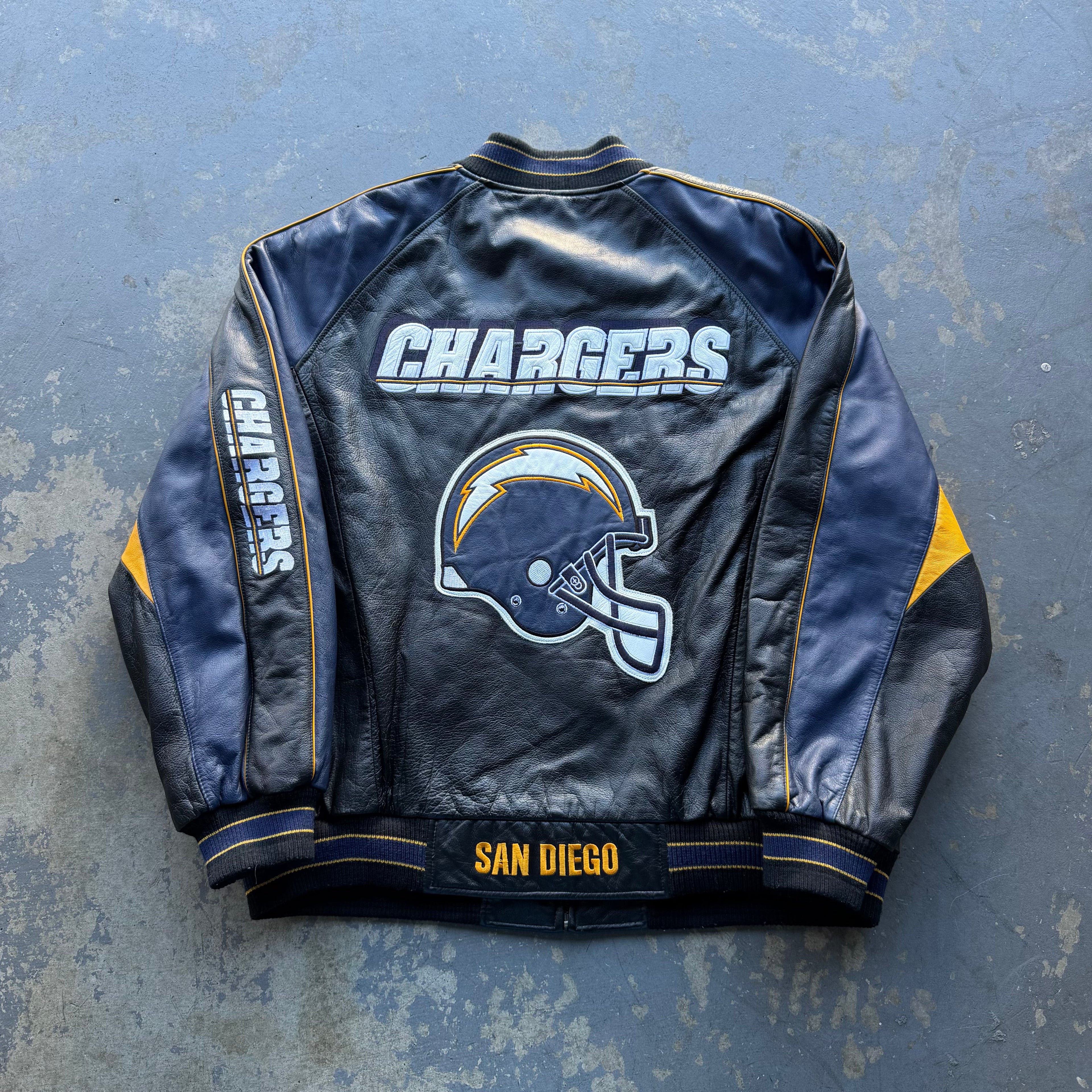 SAN DIEGO CHARGERS G-3 CARL BANKS LEATHER JACKET (XXL)