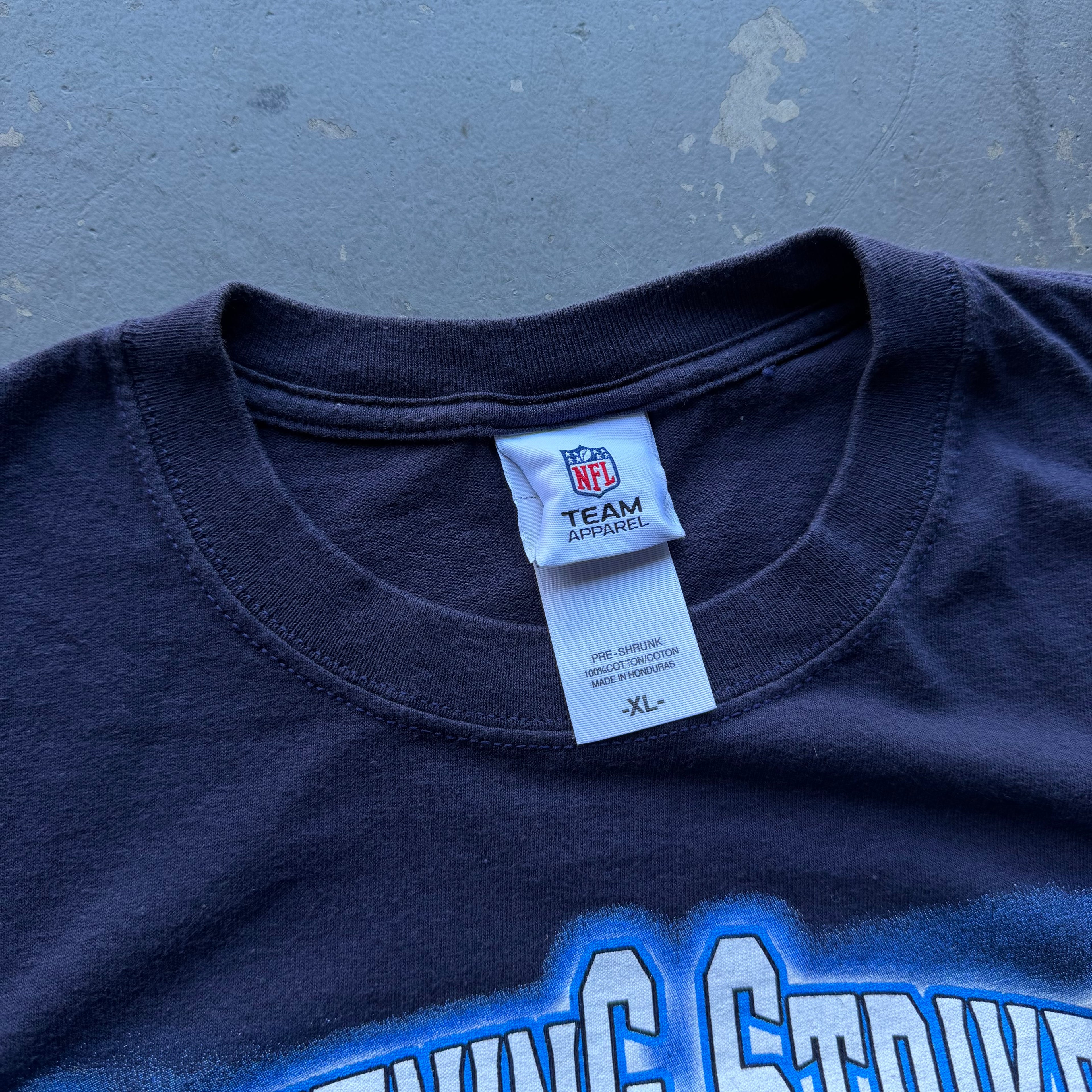 00’S CHARGERS LIGHTNING STRIKES TEE (XL)