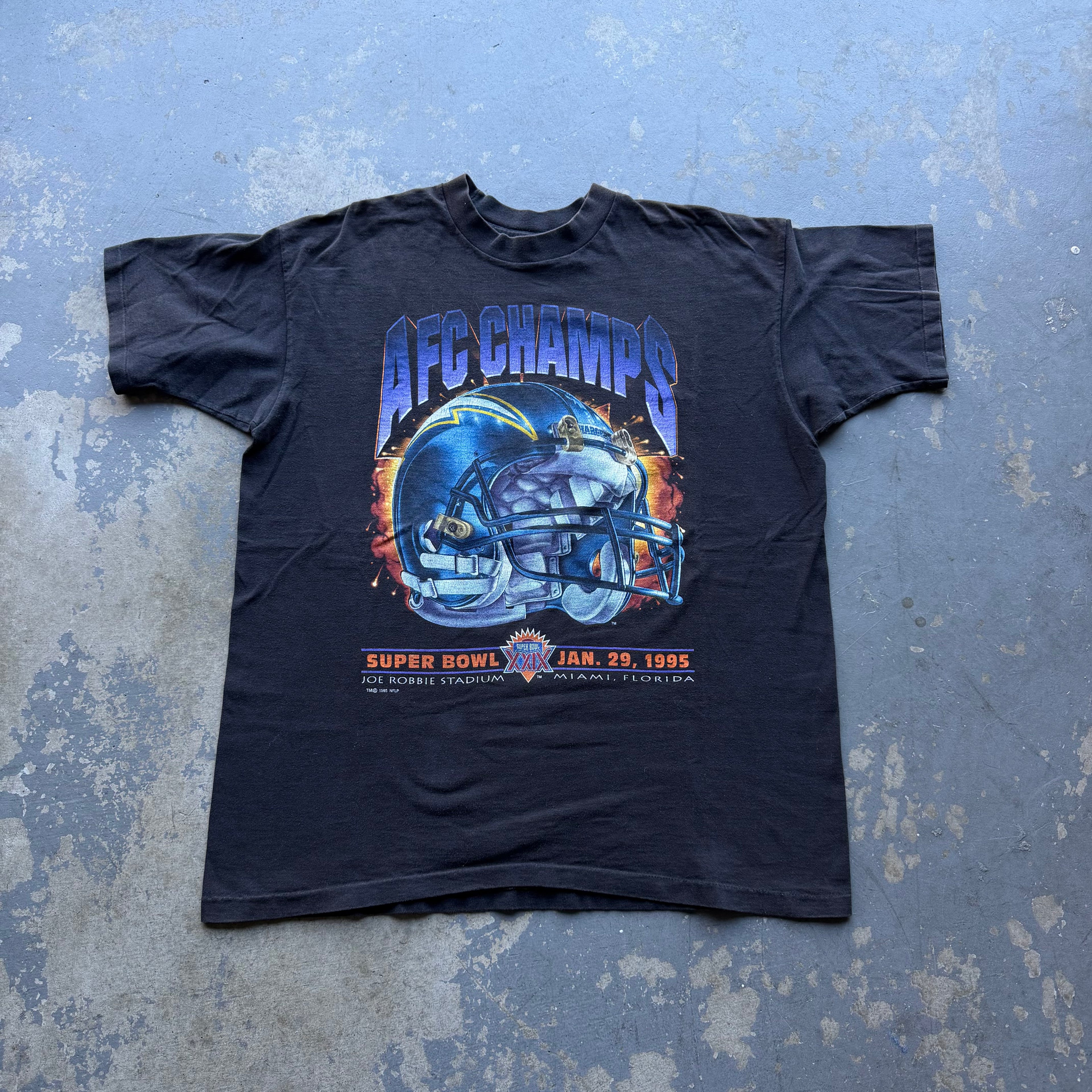 1995 SALEM CHARGERS AFC CHAMPS HELMET EXPLOSION TEE (XL)