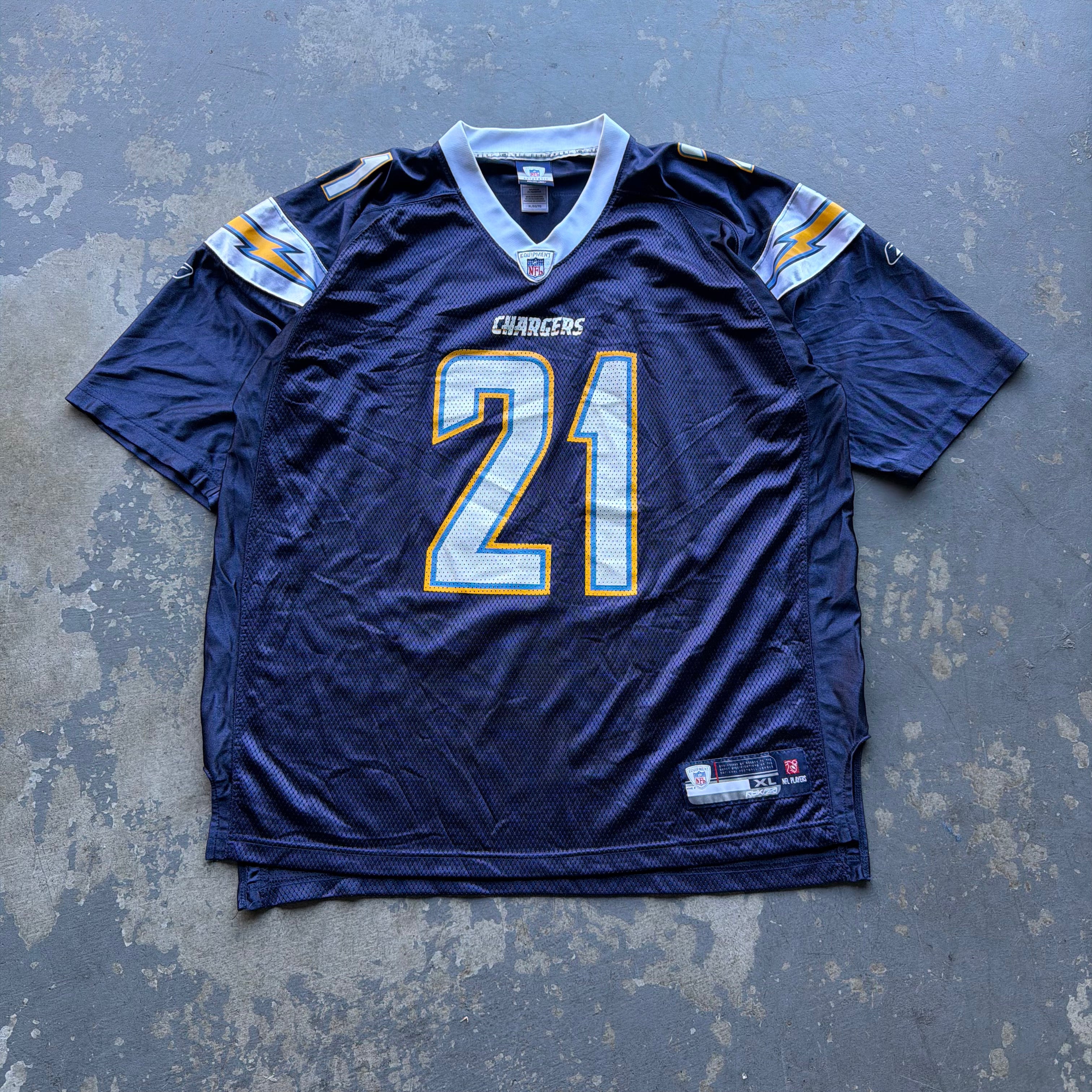00’S REEBOK CHARGERS LADANIAN TOMLINSON NAVY BLUE JERSEY (XL)