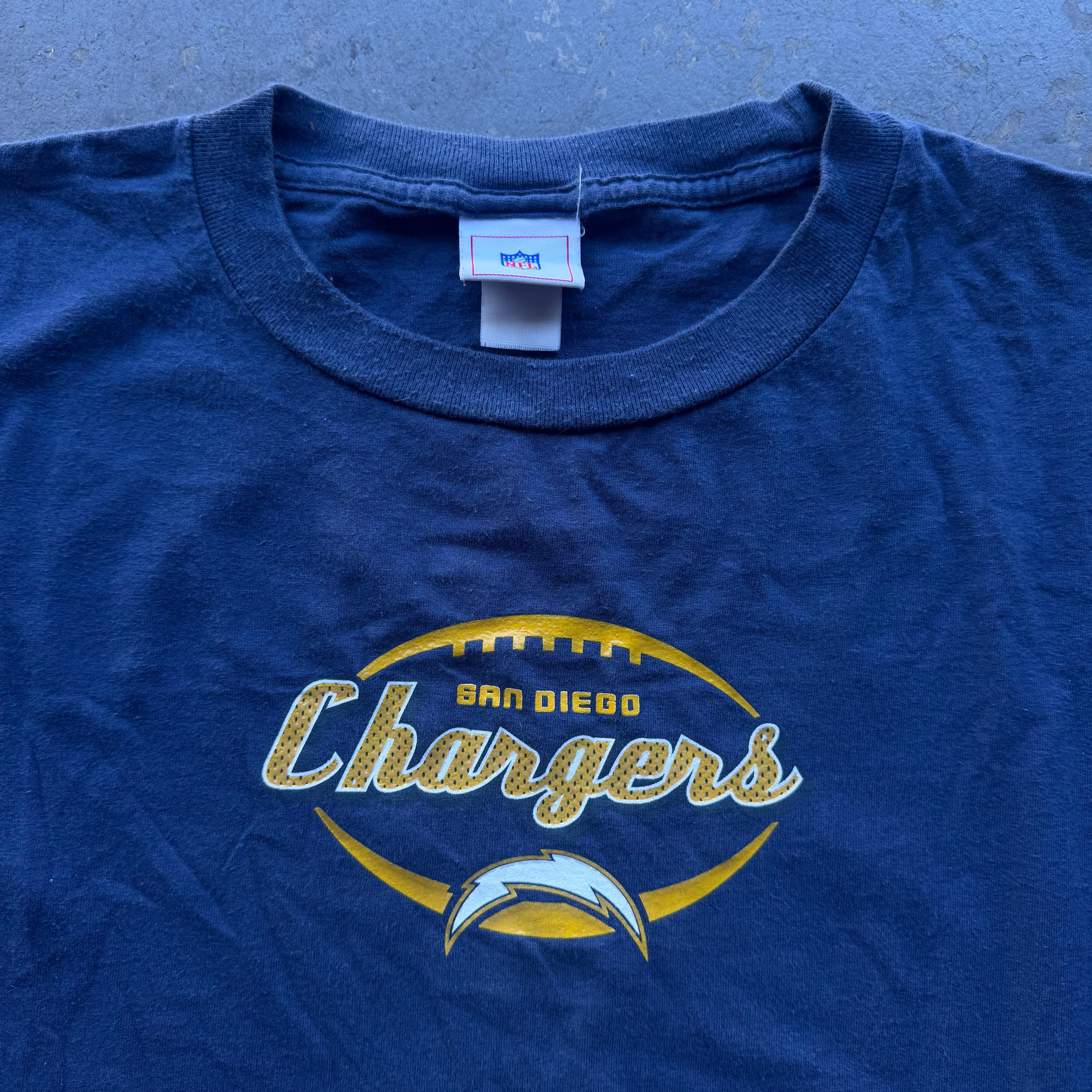 00'S CHARGERS POWER SURGE LONG SLEEVE (2XL)