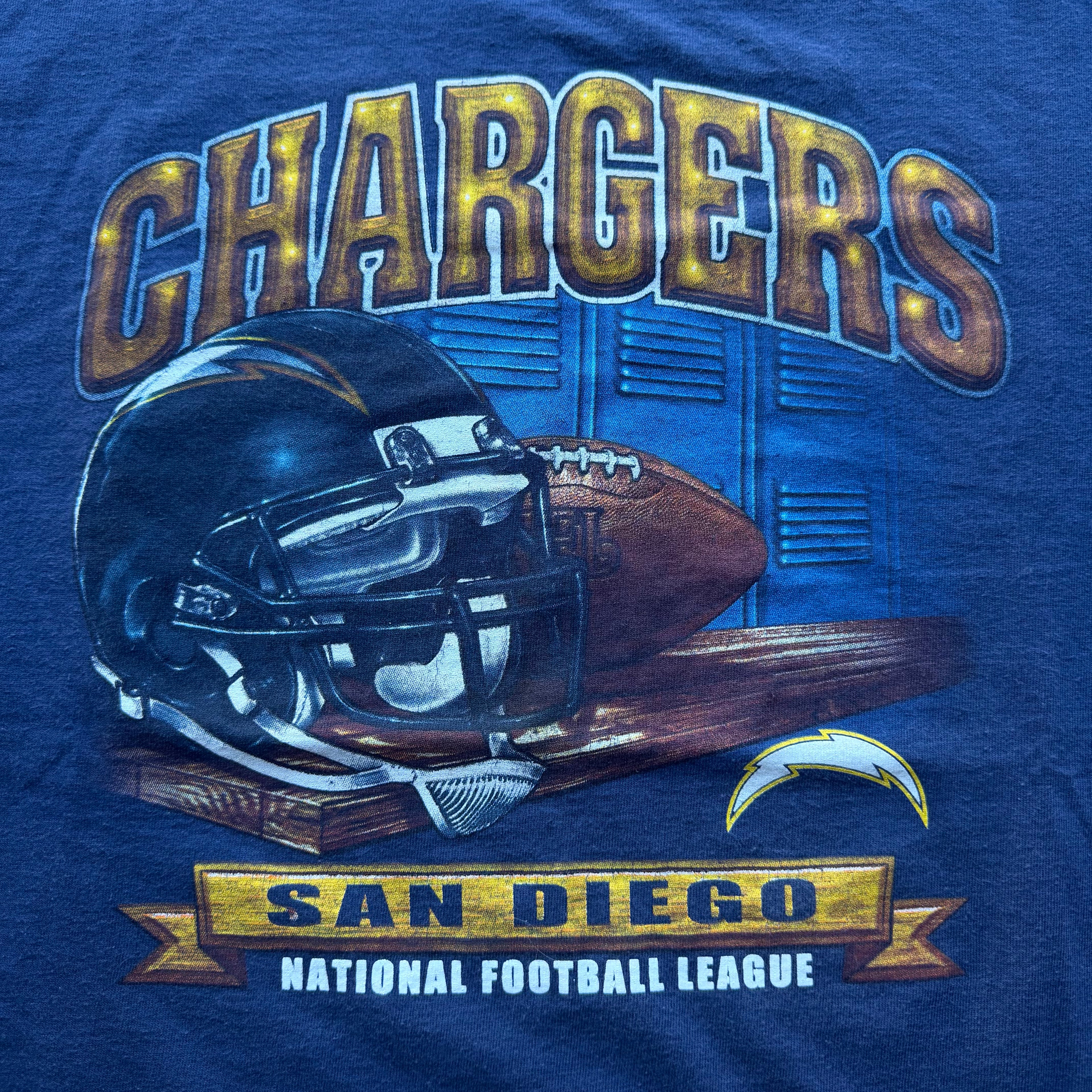 00'S CHARGERS LOCKER ROOM T-SHIRT (XL)