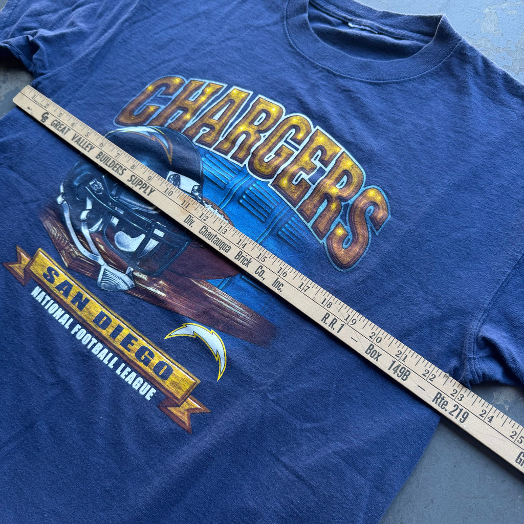00'S CHARGERS LOCKER ROOM T-SHIRT (XL)