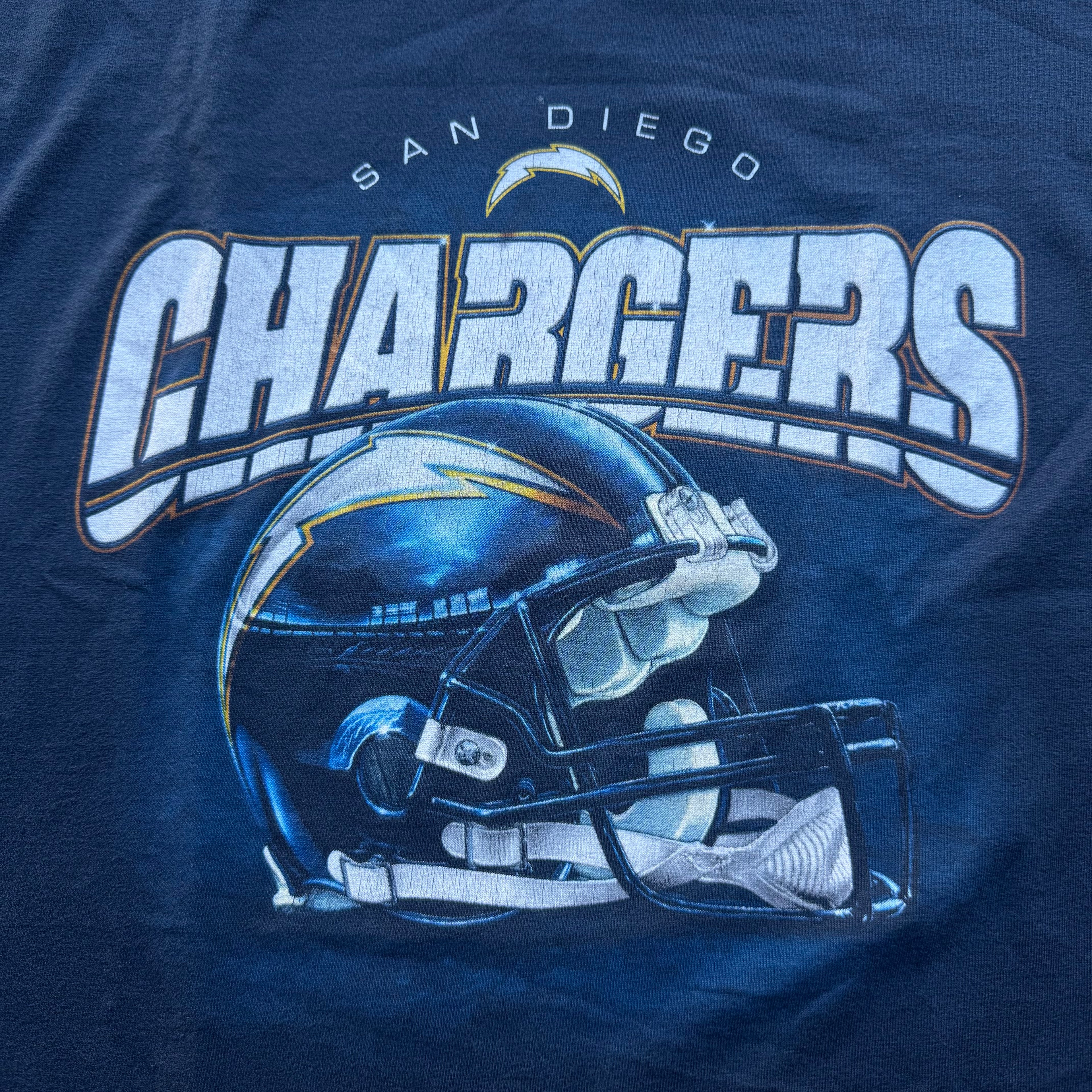00'S CHARGERS HELMET SAN DIEGO T-SHIRT (2XL)