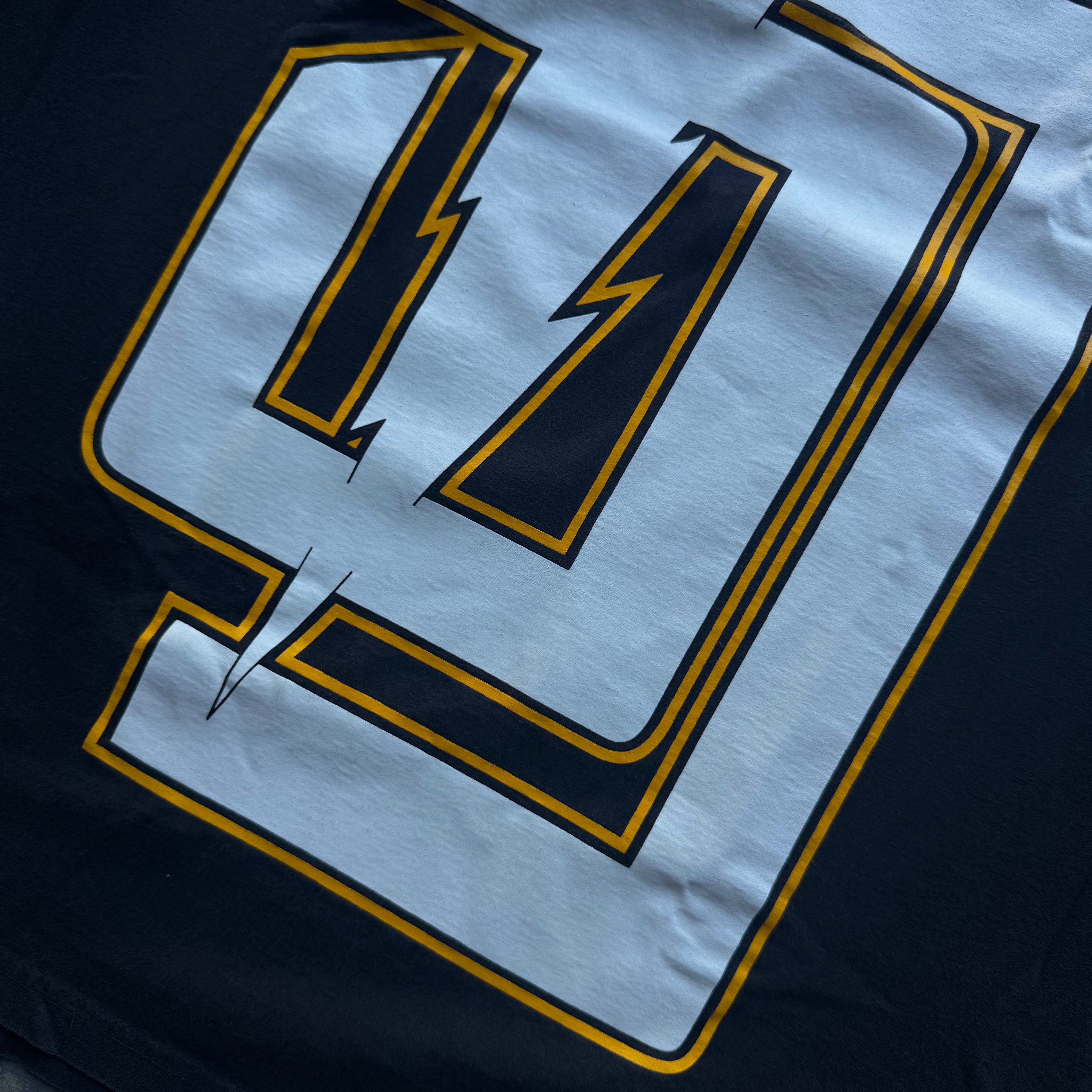 CHARGERS SD BOLT T-SHIRT (XL)