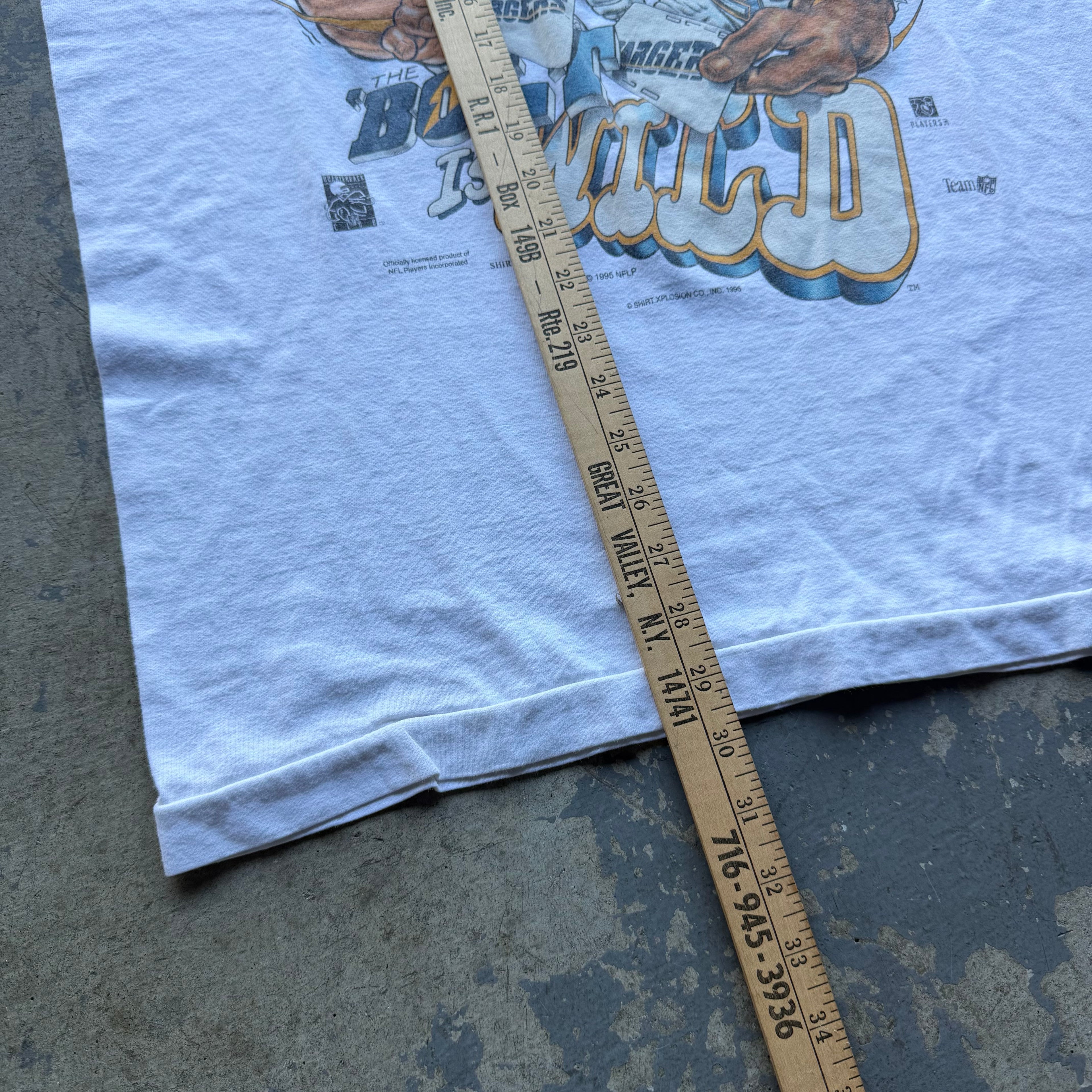 1995 CHARGERS BOLT IS WILD ROYAL FLUSH T-SHIRT (L)