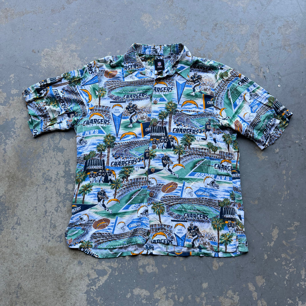 CHARGERS HAWAIIAN BUTTON UP SHIRT (L)