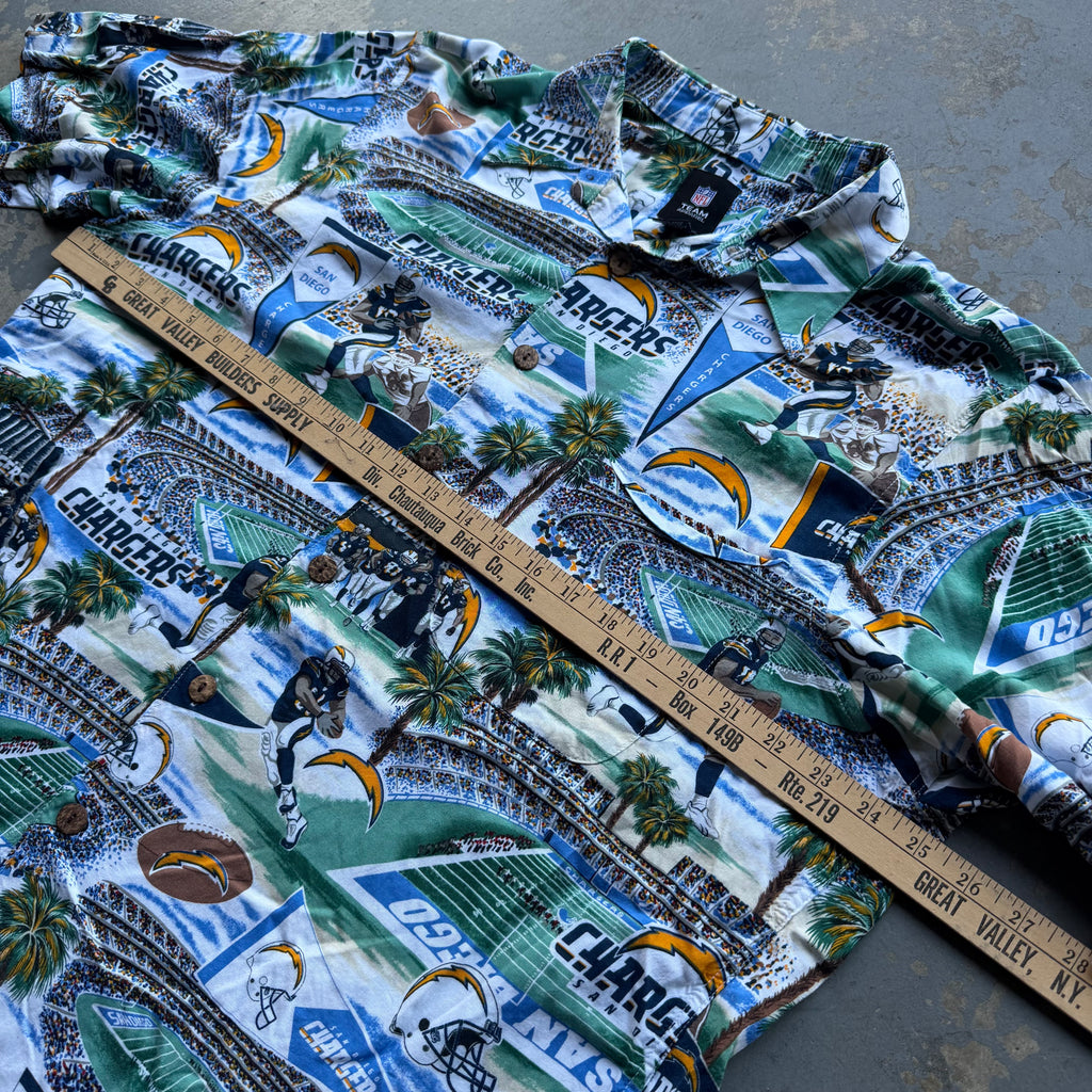 CHARGERS HAWAIIAN BUTTON UP SHIRT (L)