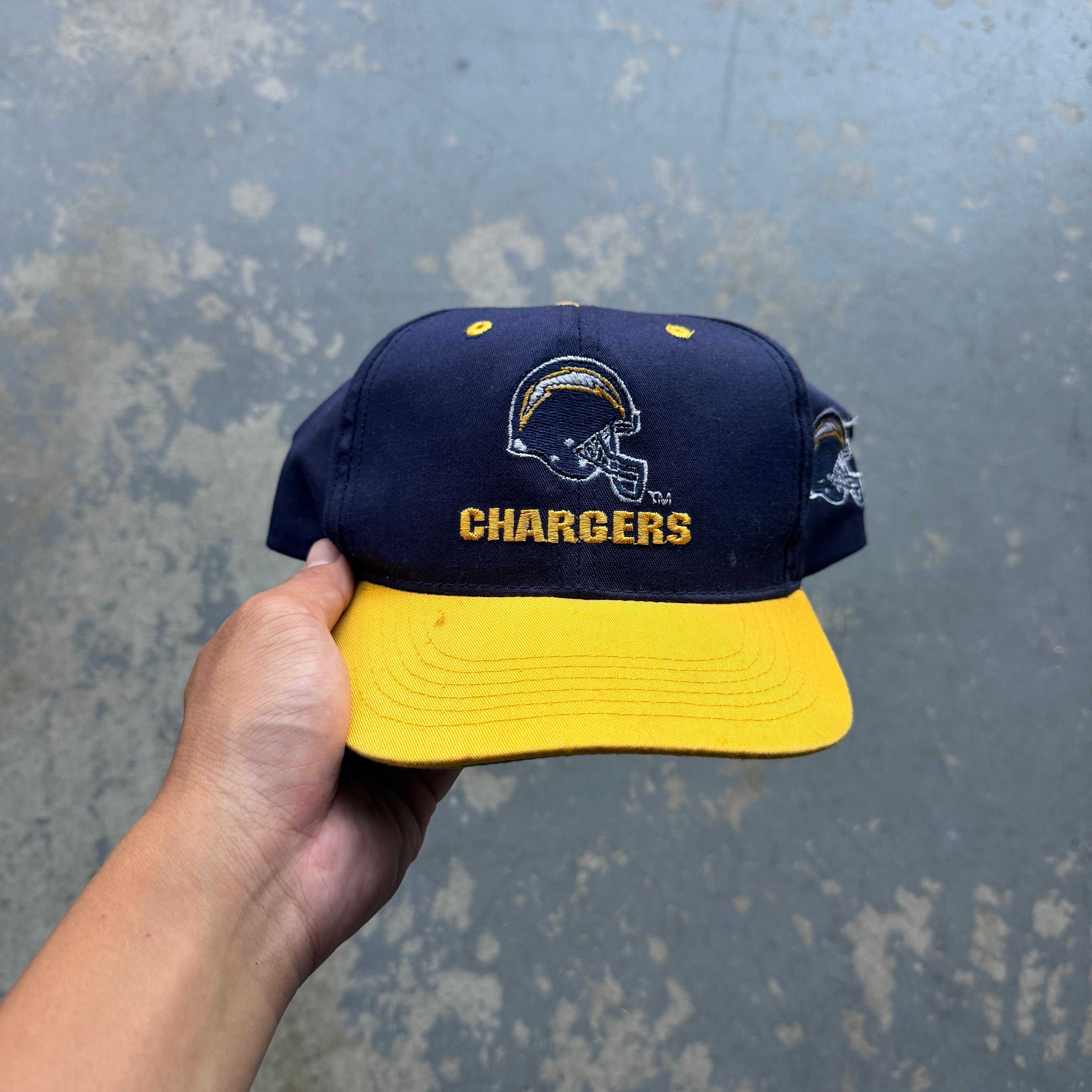 90'S CHARGERS HELMET YOUTH HAT (KID'S)