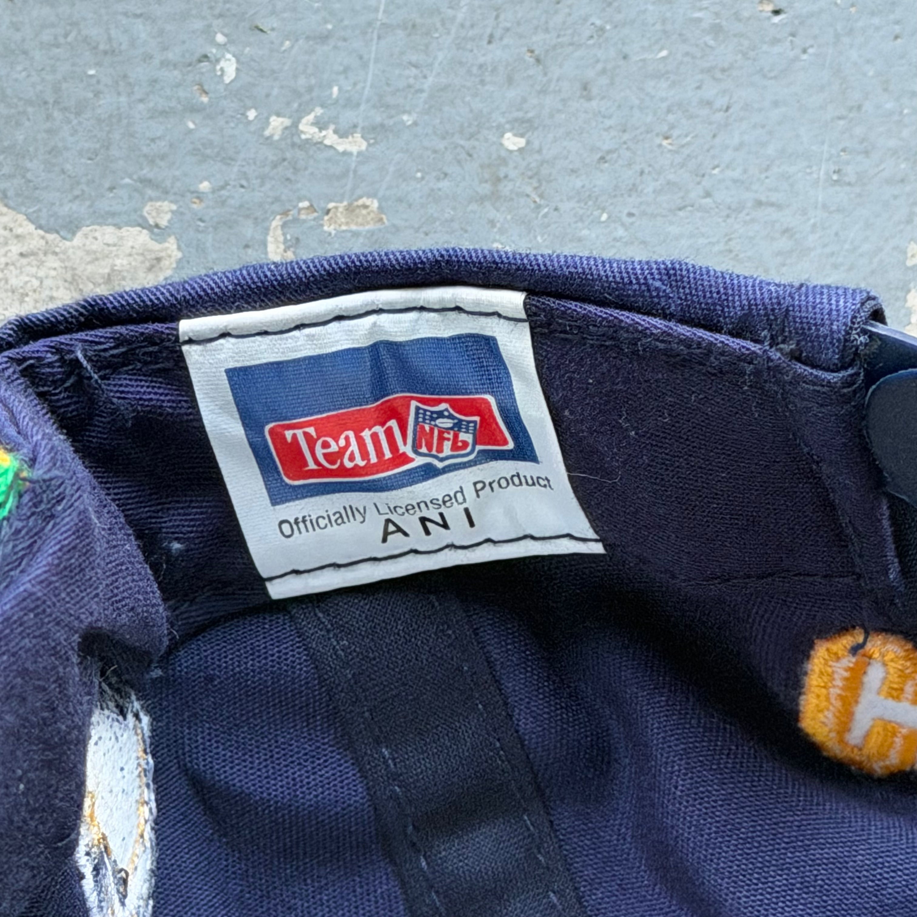 90'S CHARGERS HELMET YOUTH HAT (KID'S)