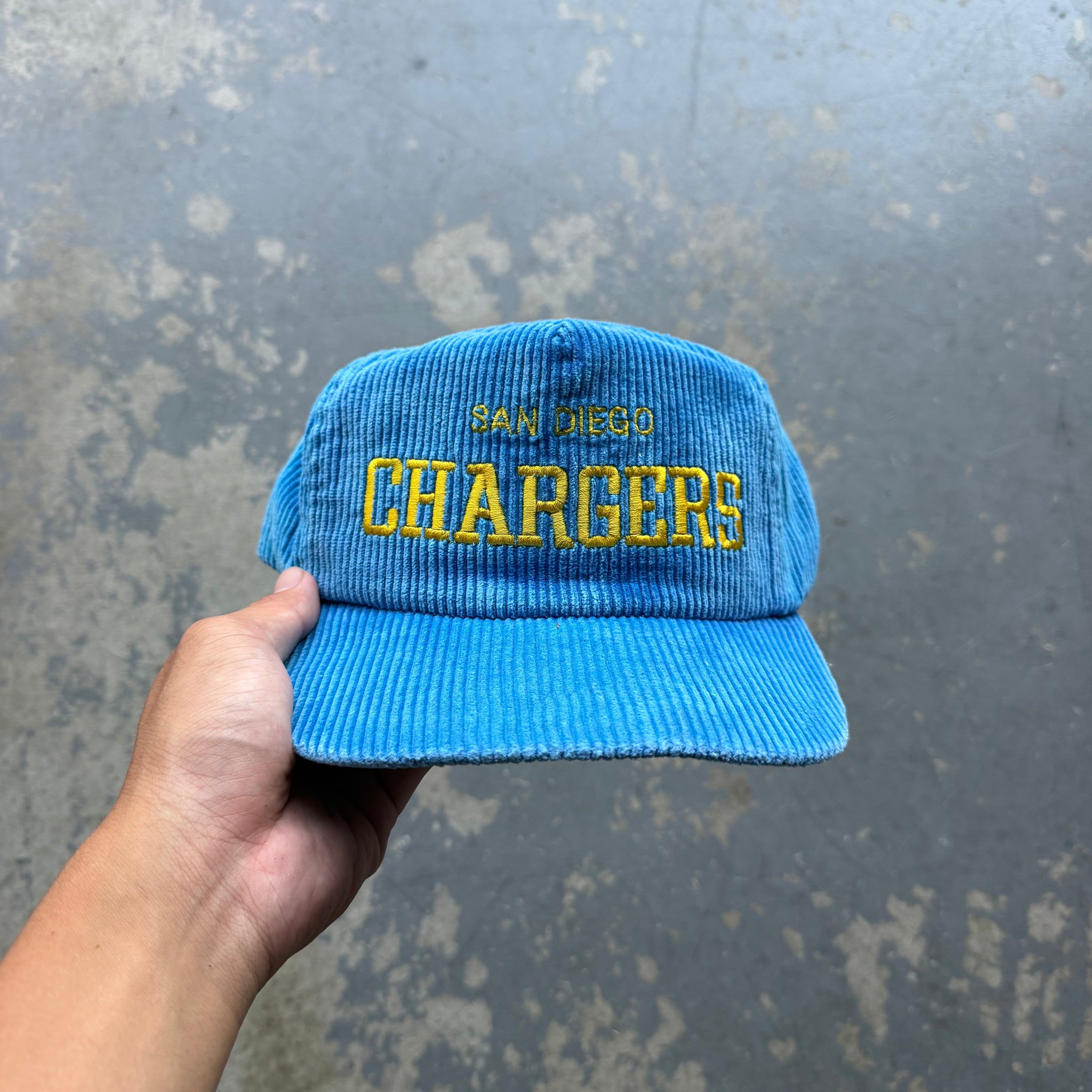 90'S CHARGERS CORDUROY HAT (OS)