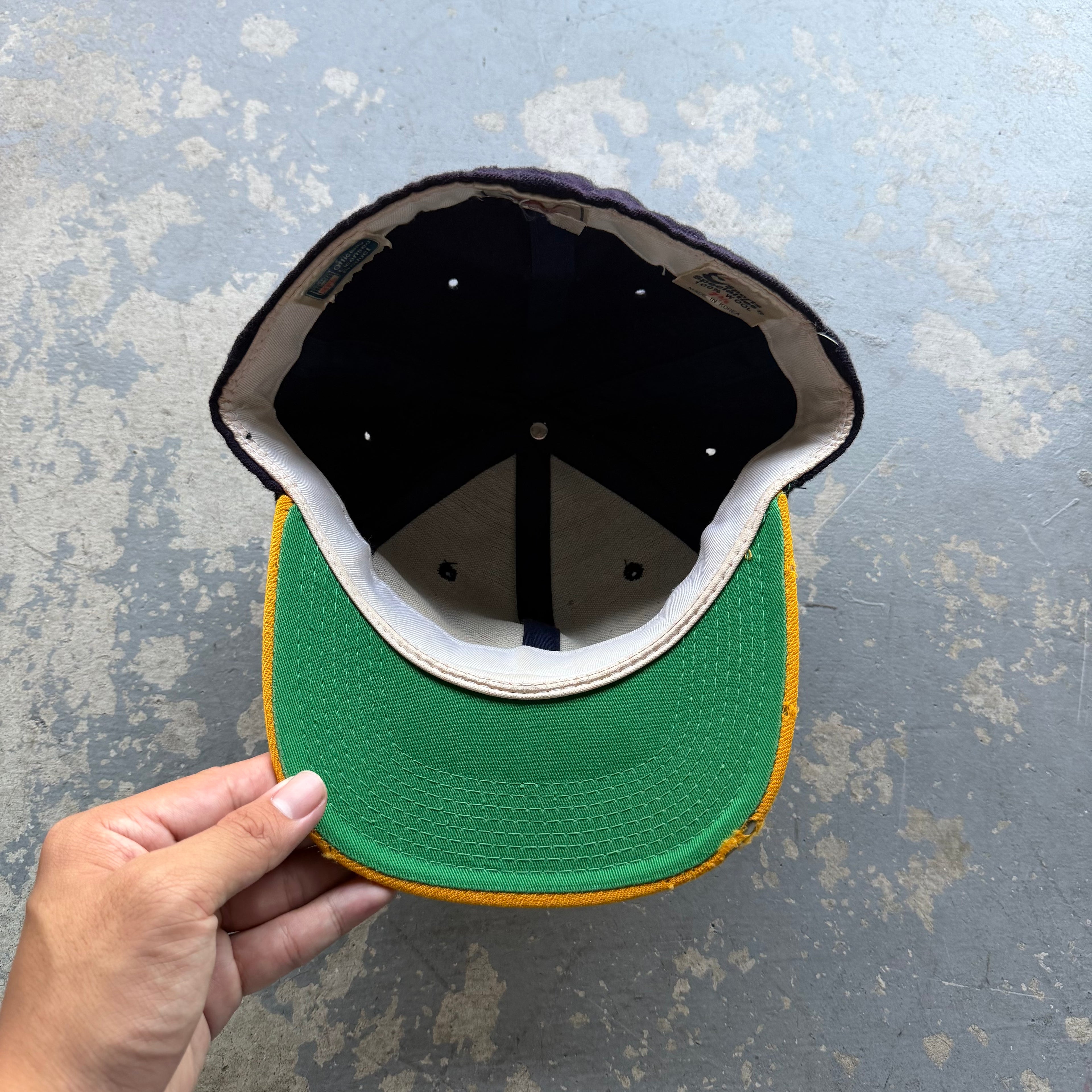 90'S CHARGERS SCRIPT FITTED HAT (SIZE 7 1/4)