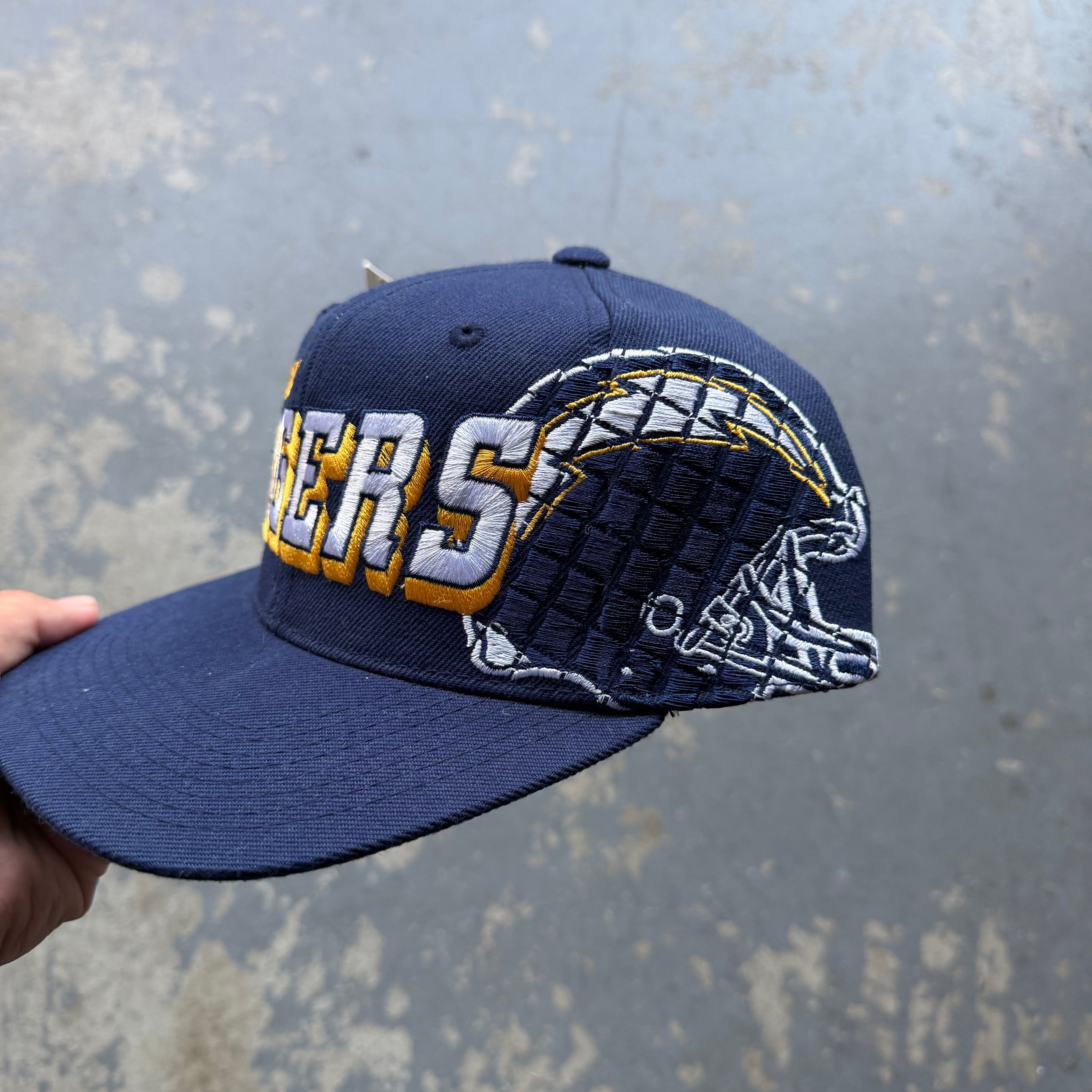 90'S CHARGERS SPORTS SPECIALTIES GRID HAT (OS)