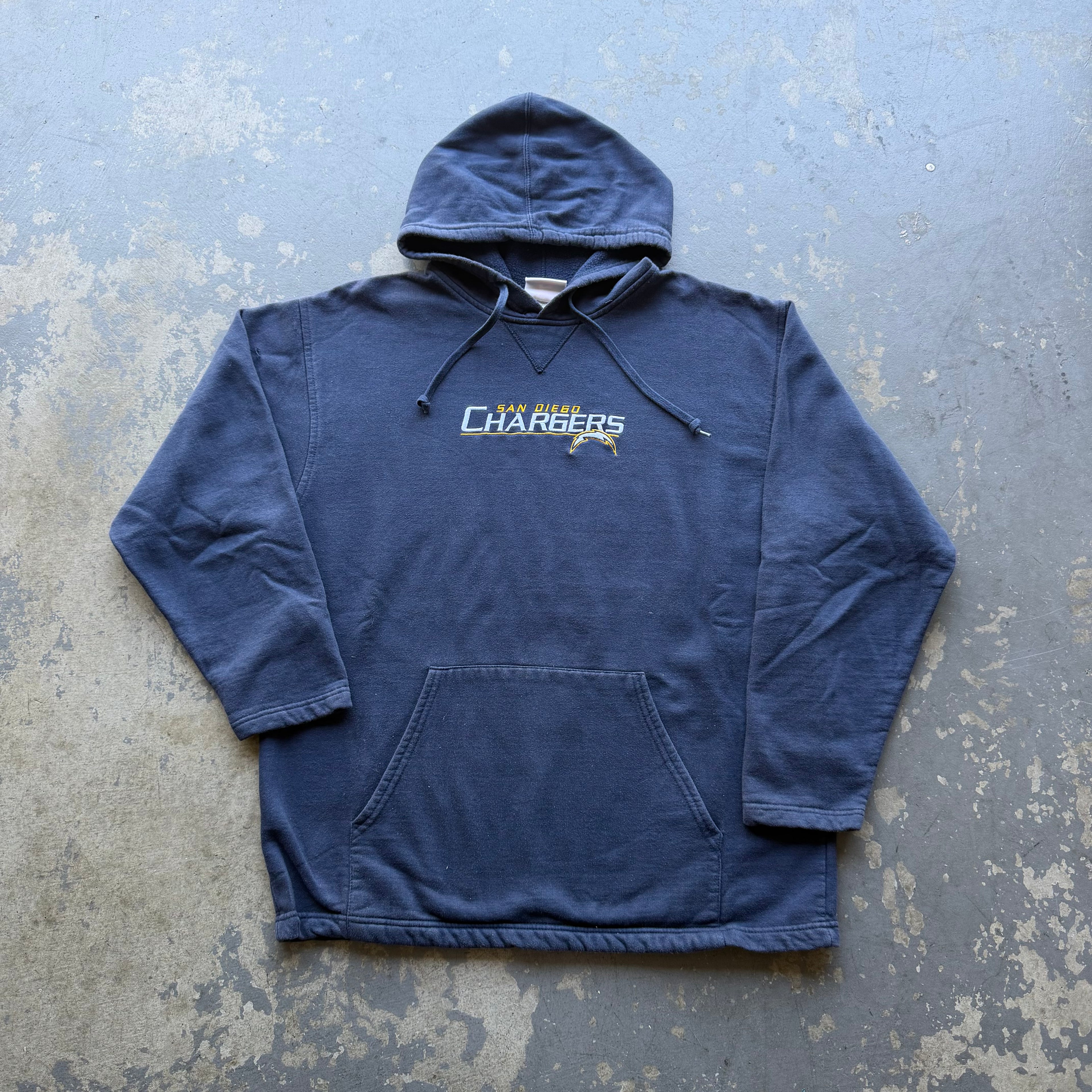 00'S CHARGERS SAN DIEGO EMBROIDERED HOODIE (XL)