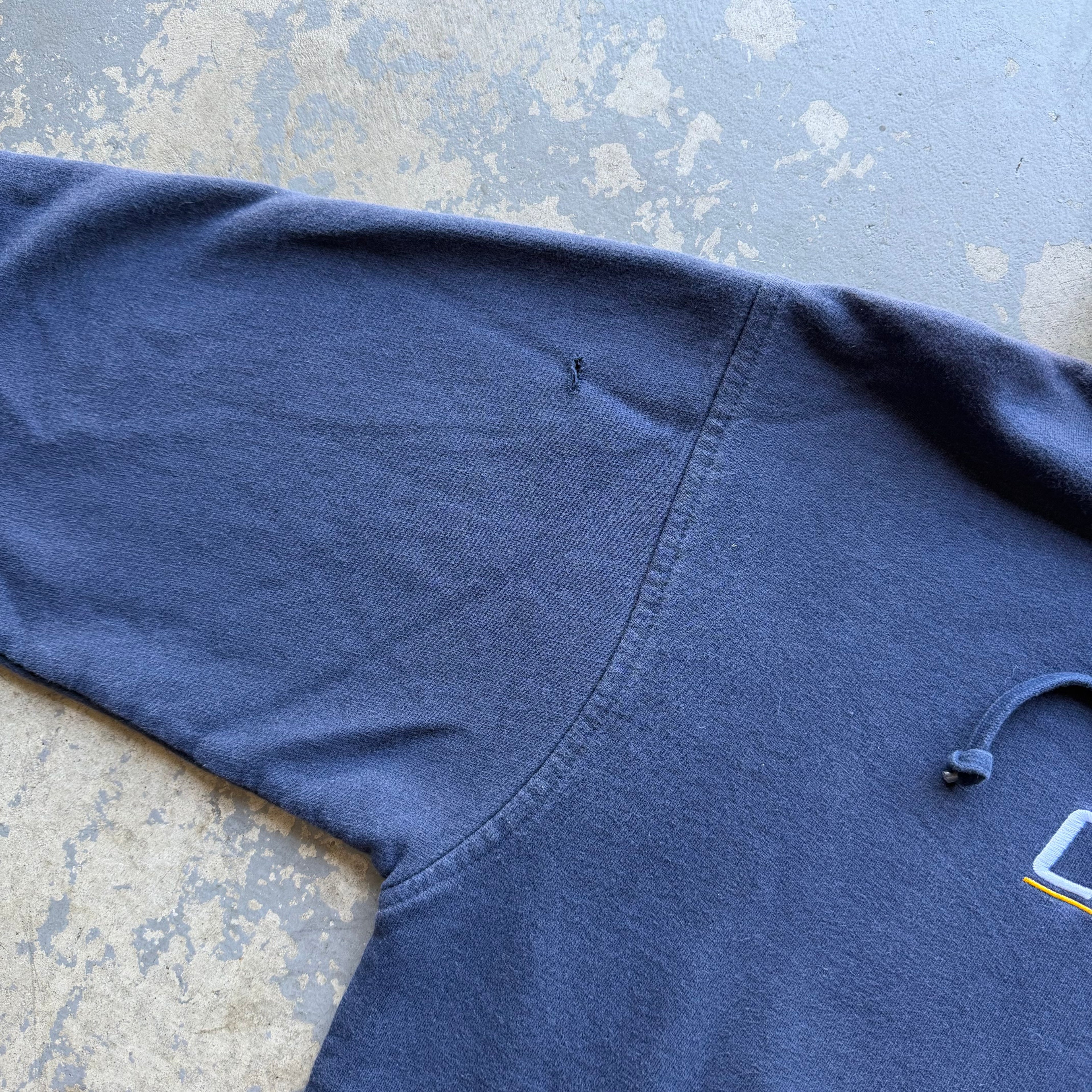 00'S CHARGERS SAN DIEGO EMBROIDERED HOODIE (XL)