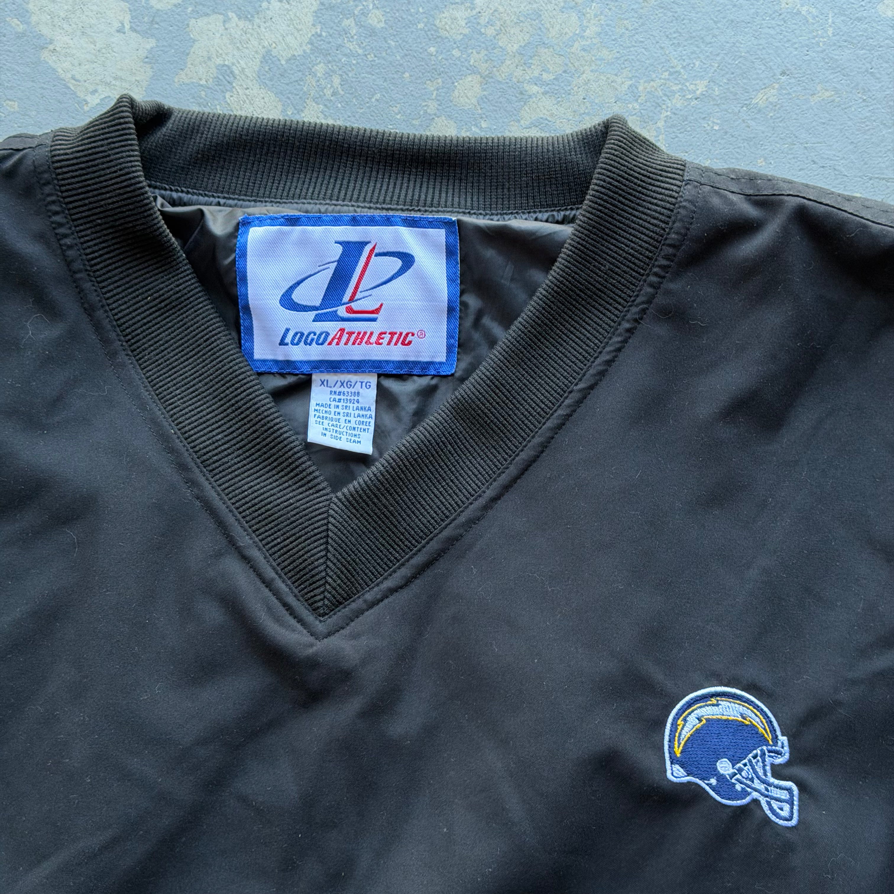 90'S CHARGERS LOGO ATHLETIC PULLOVER WINDBREAKER (XL)