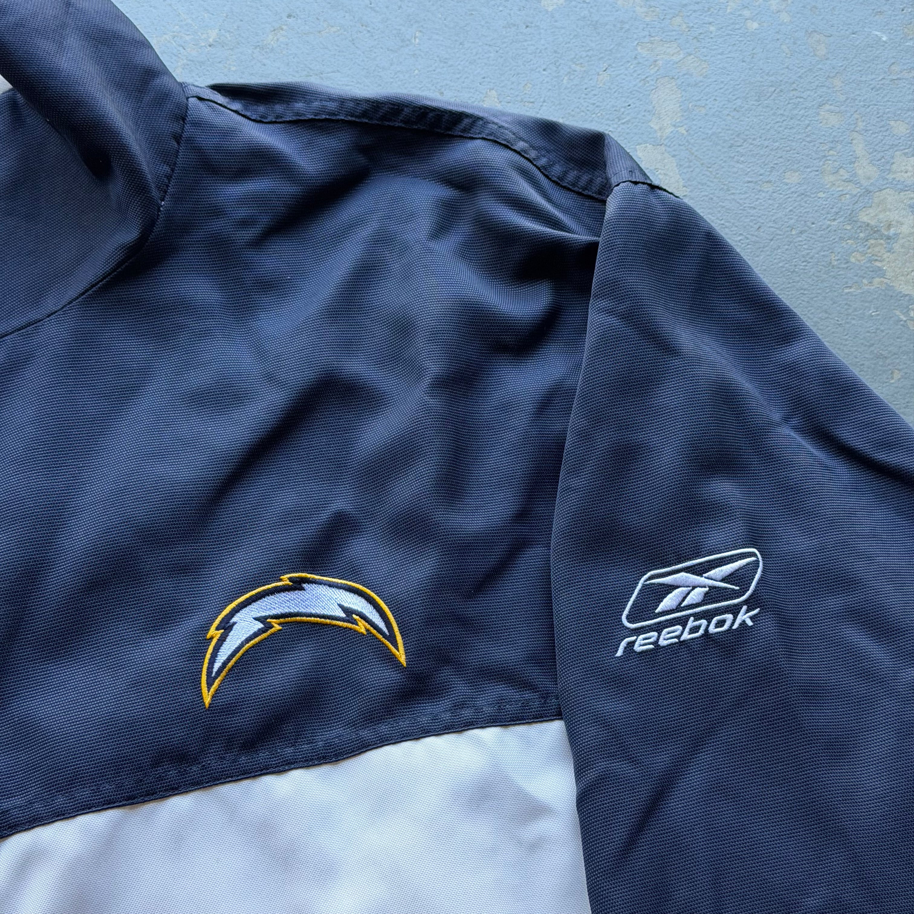 00'S CHARGERS NFL TEAM APPAREL ZIP UP JACKET (XL)