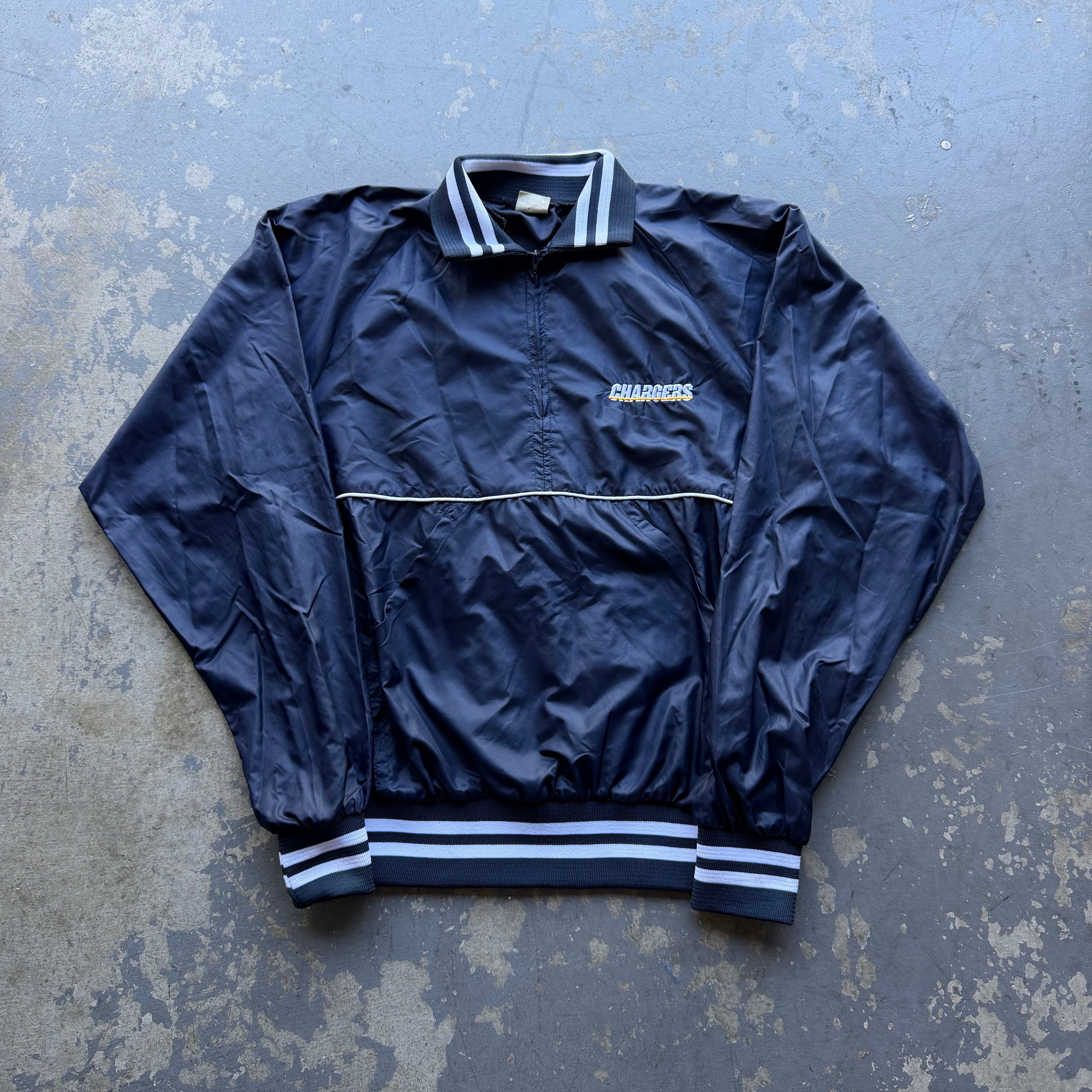 90'S CHARGERS HALF ZIP NYLON PULLOVER JACKET (L)