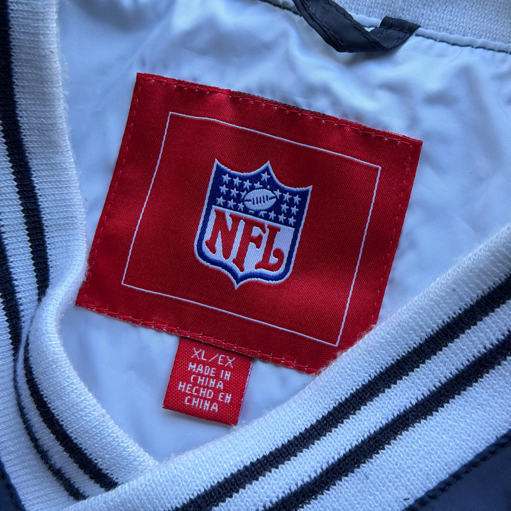 00'S CHARGERS TWO TONE NFL NYLON PULLOVER WINDBREAKER (XL)