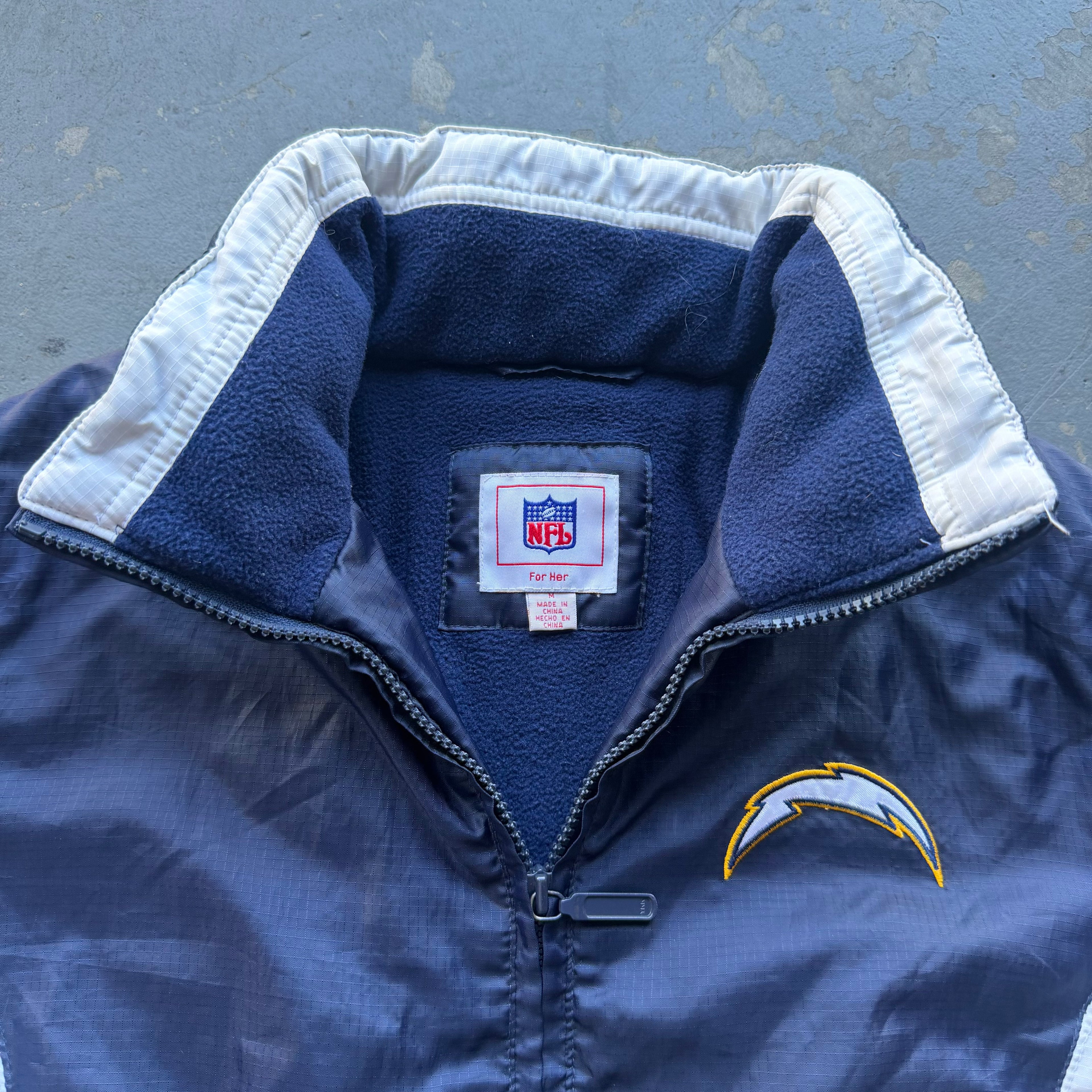 00'S CHARGERS WOMEN'S NYLON ZIP UP JACKET (M)