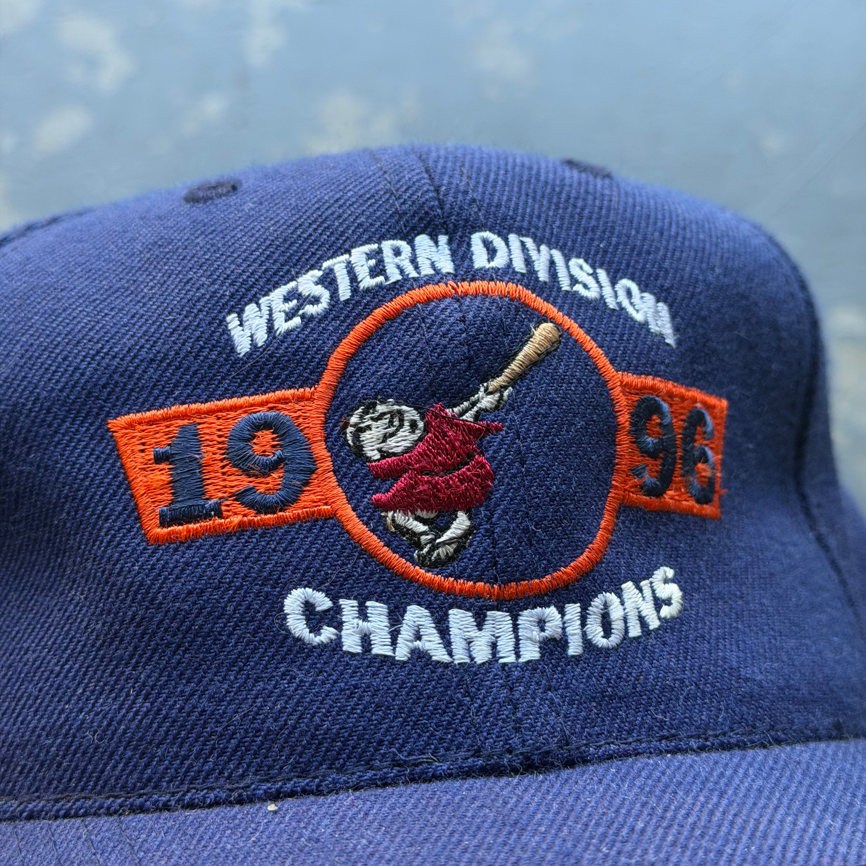1996 PADRES SPORTS SPECIALTIES WESTERN DIVISION CHAMPIONS HAT (OS)