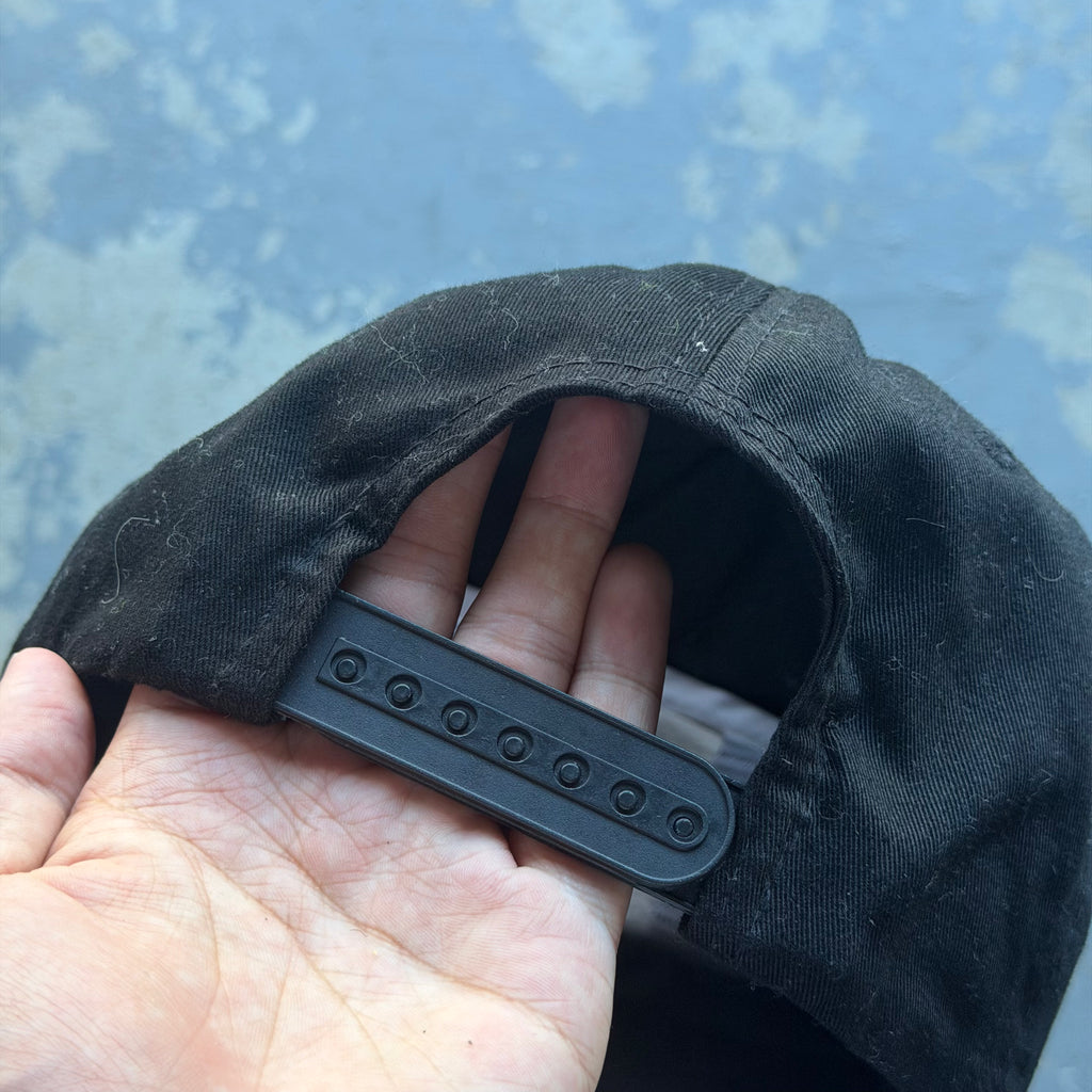 PADRES BLURRED SD LOGO HAT (OS)