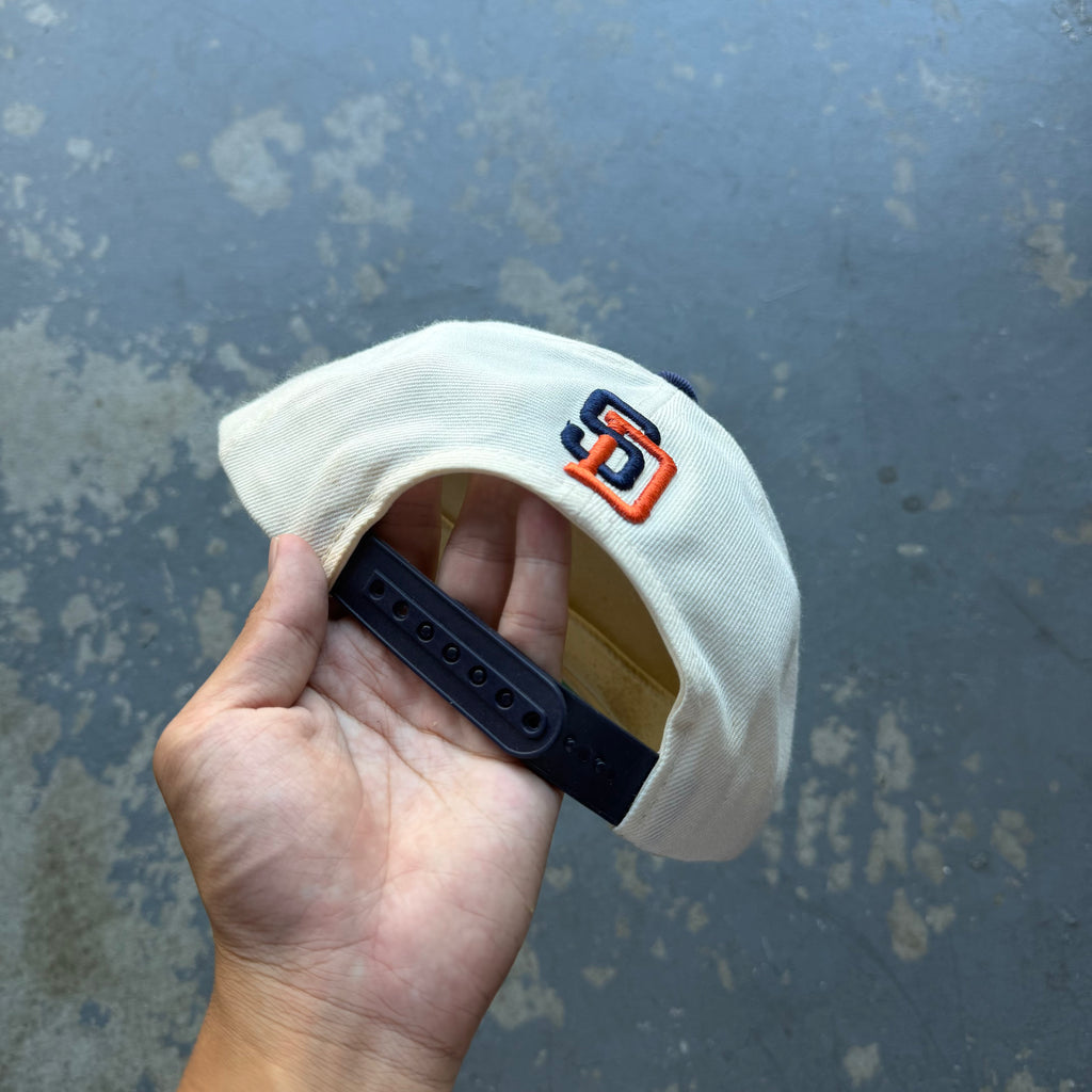 90'S PADRES TWO TONE SCRIPT HAT (OS)