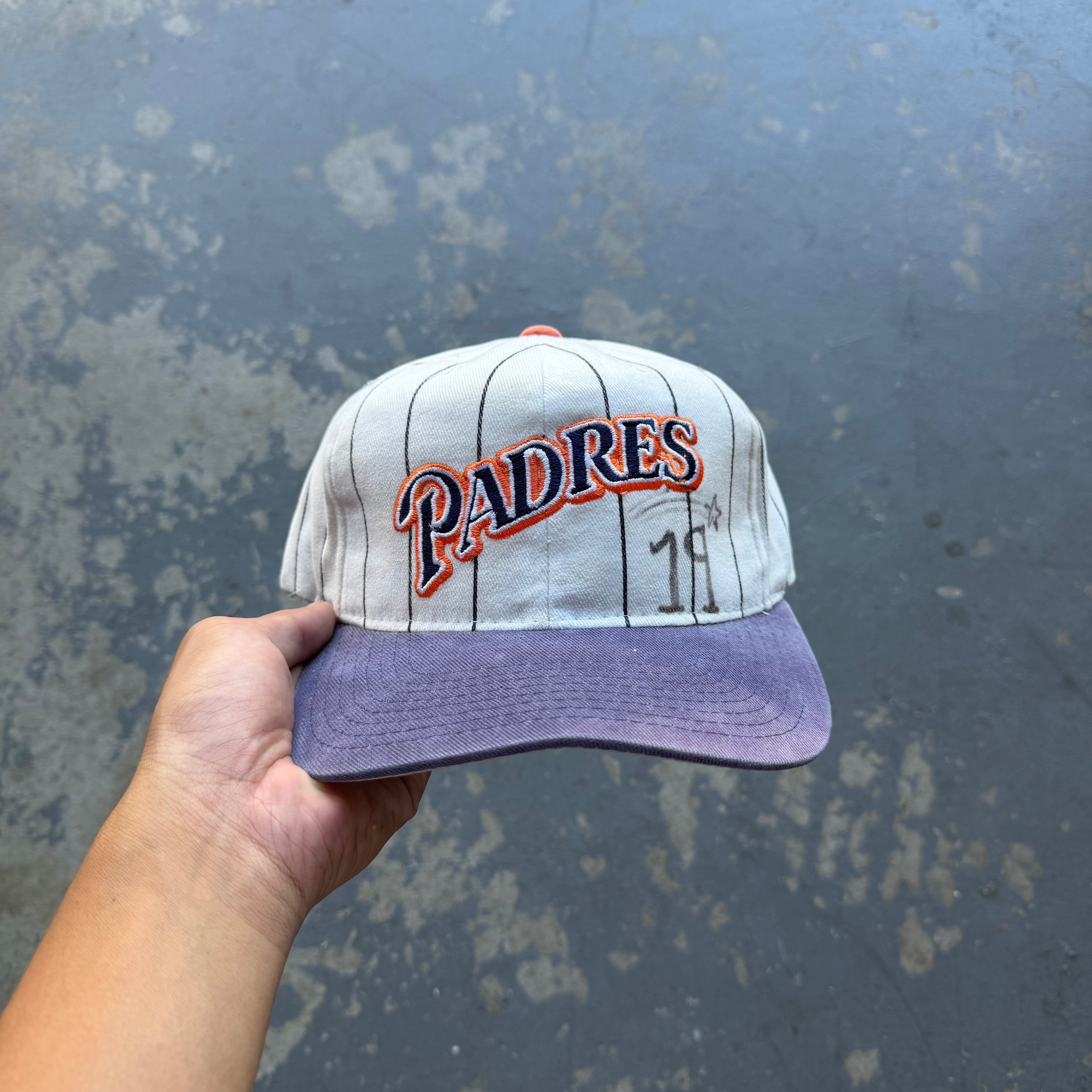 90'S PADRES PINSTRIPE STARTER HAT (OS)
